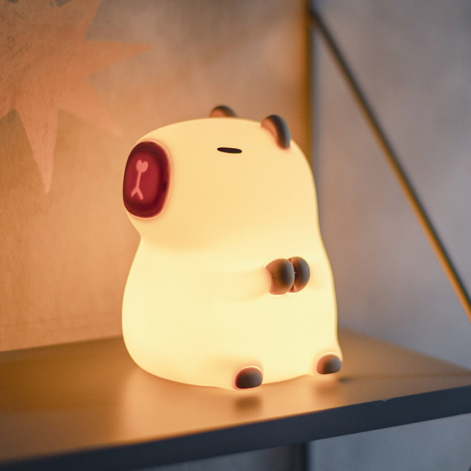 Capybara LED punjiva noćna svjetiljka, bijela/smeđa, 11 cm, RGB, osjetljiva na