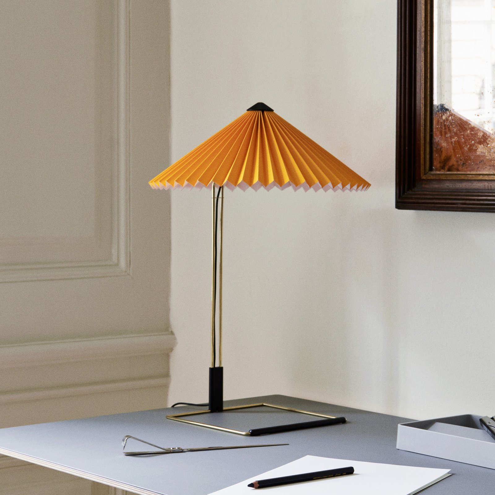 Matin Stolní Lampa L Yellow - HAY
