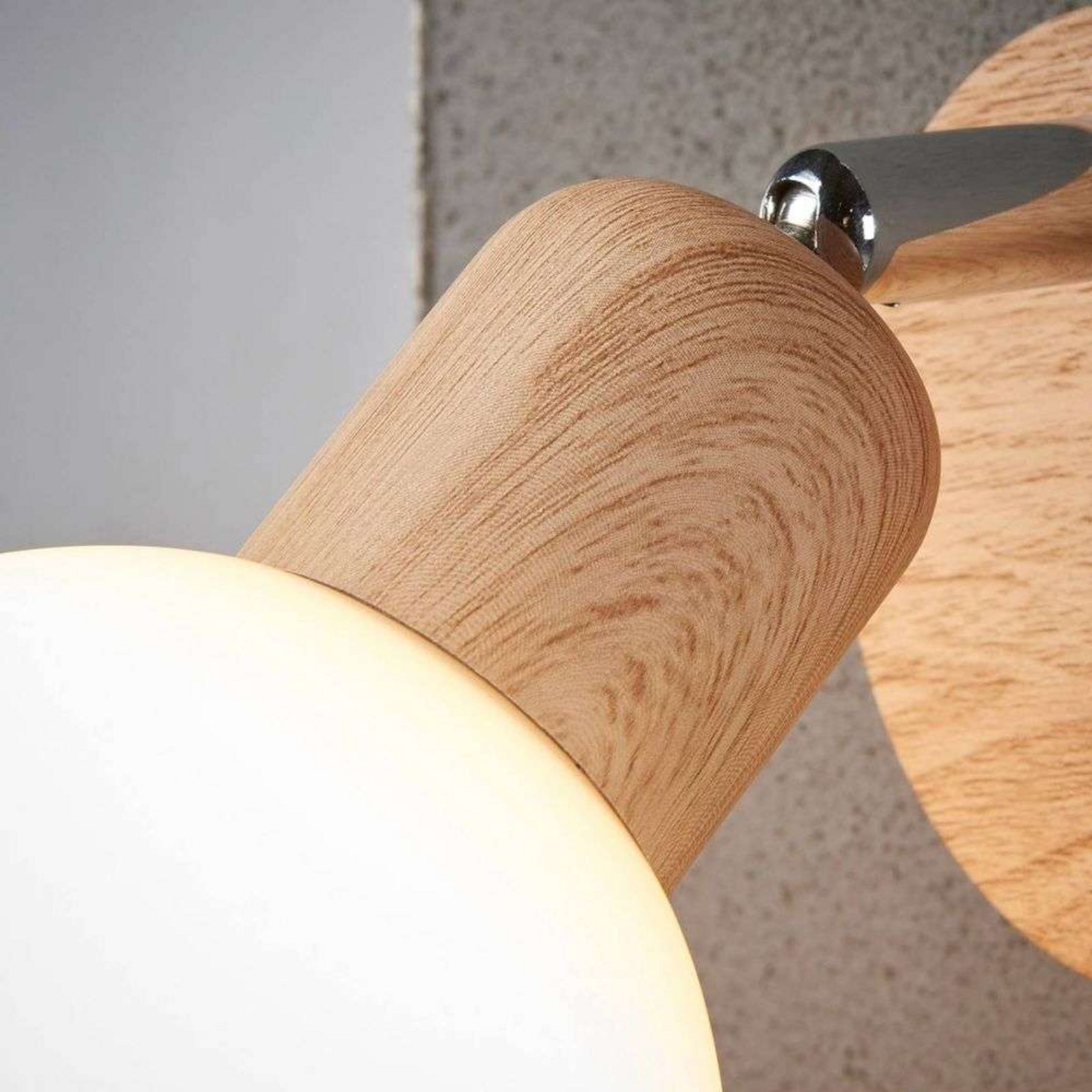 Svenka Wall Lamp White/Light Wood/Satin Nickel - Lindby