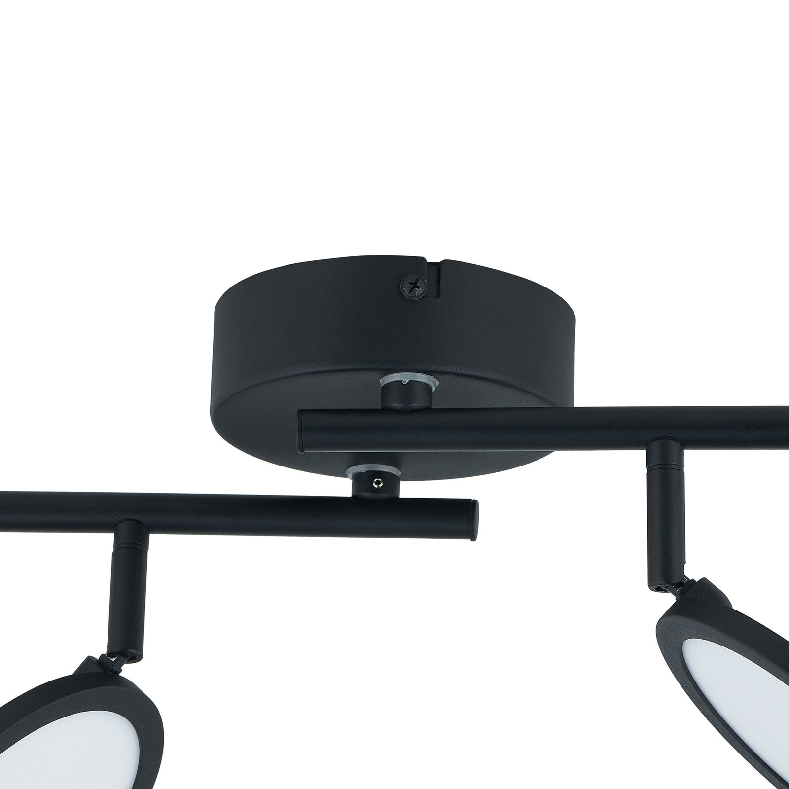 Lindby LED spotlámpa Manel, fekete, vas, 82 cm hosszú, 4.flg.
