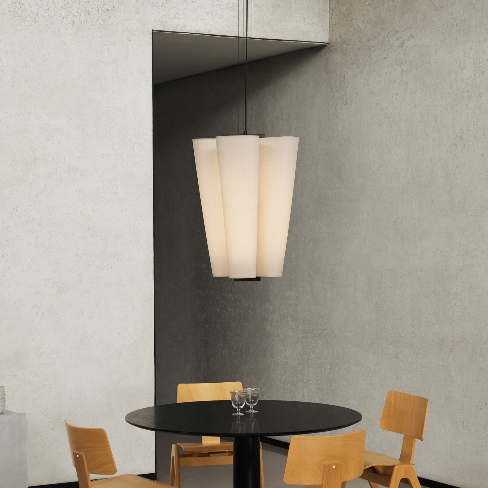 Bella SC115 hanging light, Ø 54 cm, beige, 4-bulb - &TRADITION Bella SC115 hanging light, Ø 54 cm, beige, 4-bulb - &TRADITION