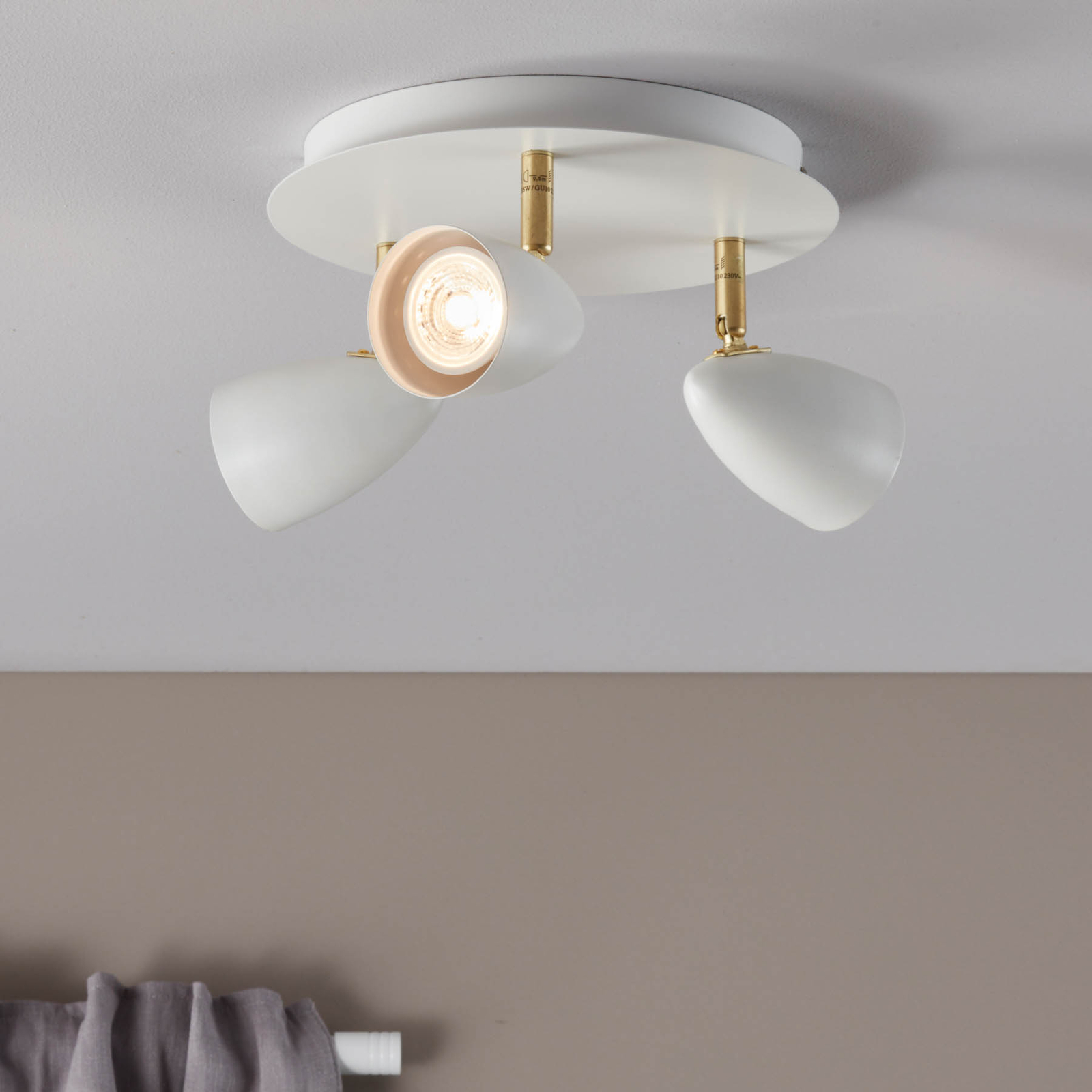 Modern ceiling light Ciro white