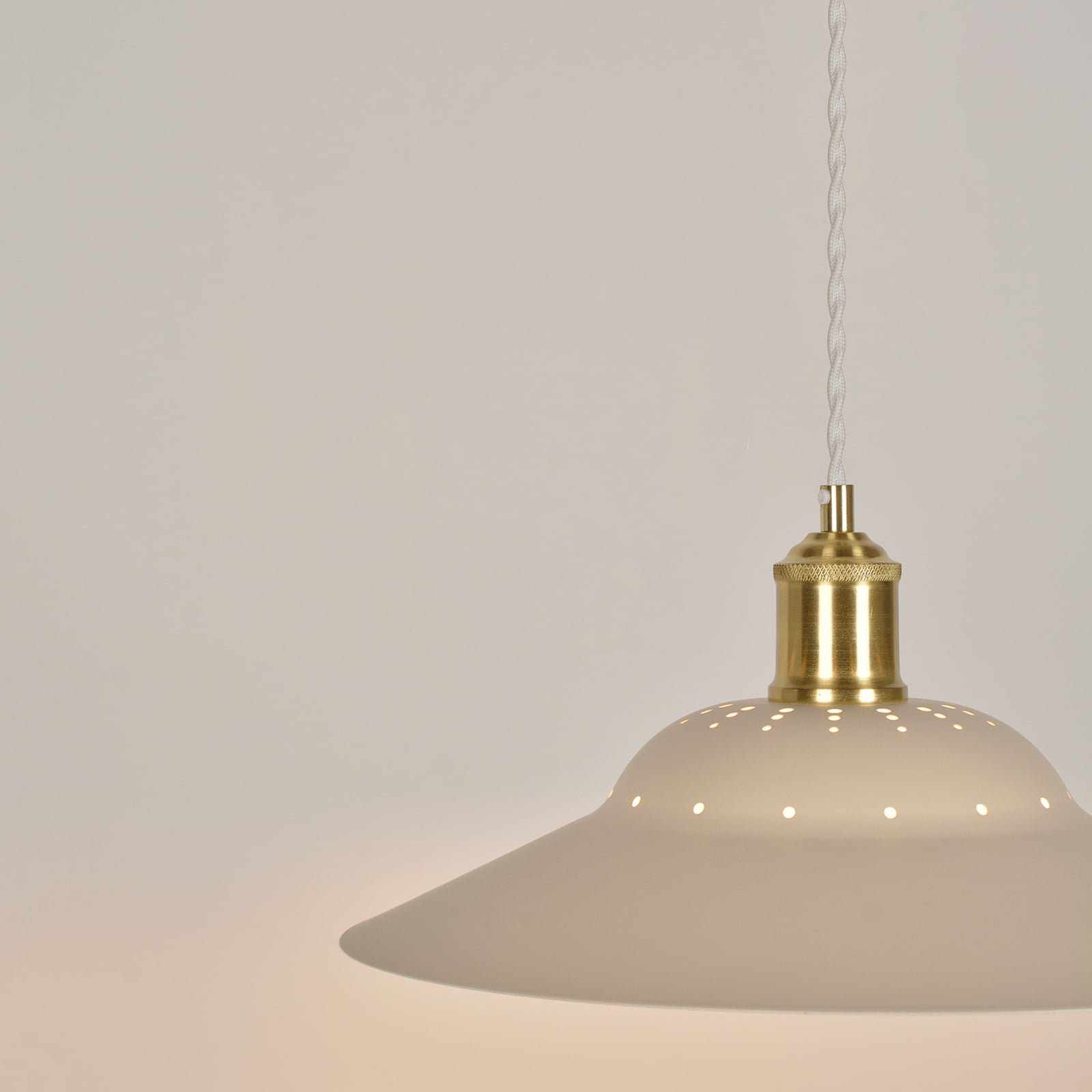 Żyrandol Louise, kolor kości słoniowej, Ø 38 cm, metal