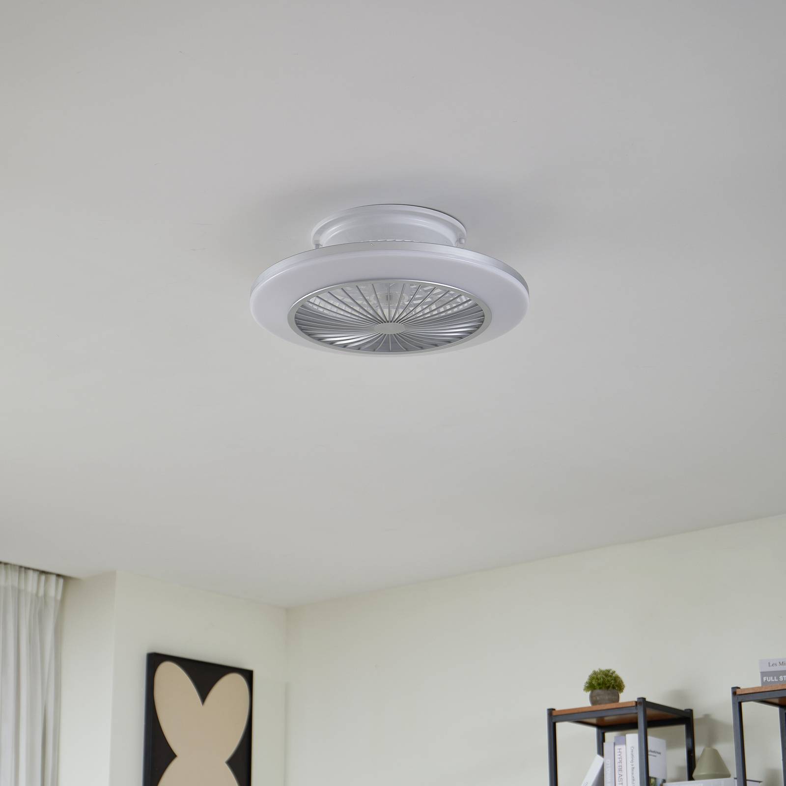 Lindby LED mennyezeti ventilátor Mamuti, ezüst, csendes, Ø 55 cm