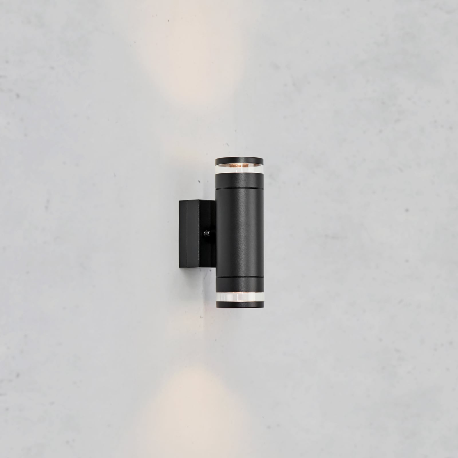 Luno LED outdoor wall lamp, black, 2-bulb, IP65, dimmable. Luno LED outdoor wall lamp, black, 2-bulb, IP65, dimmable.