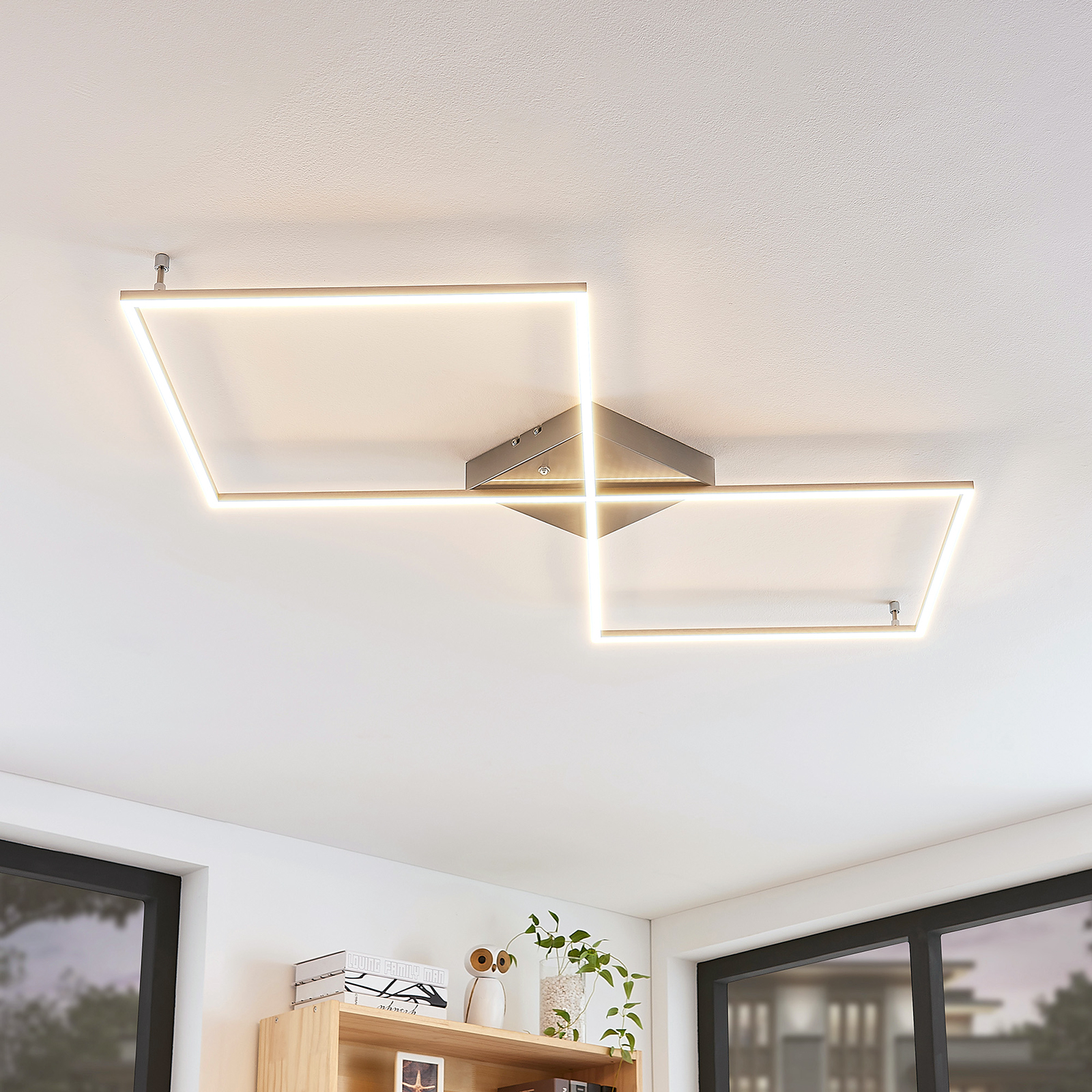 Rechte LED plafondlamp Romee m. afstandsbediening