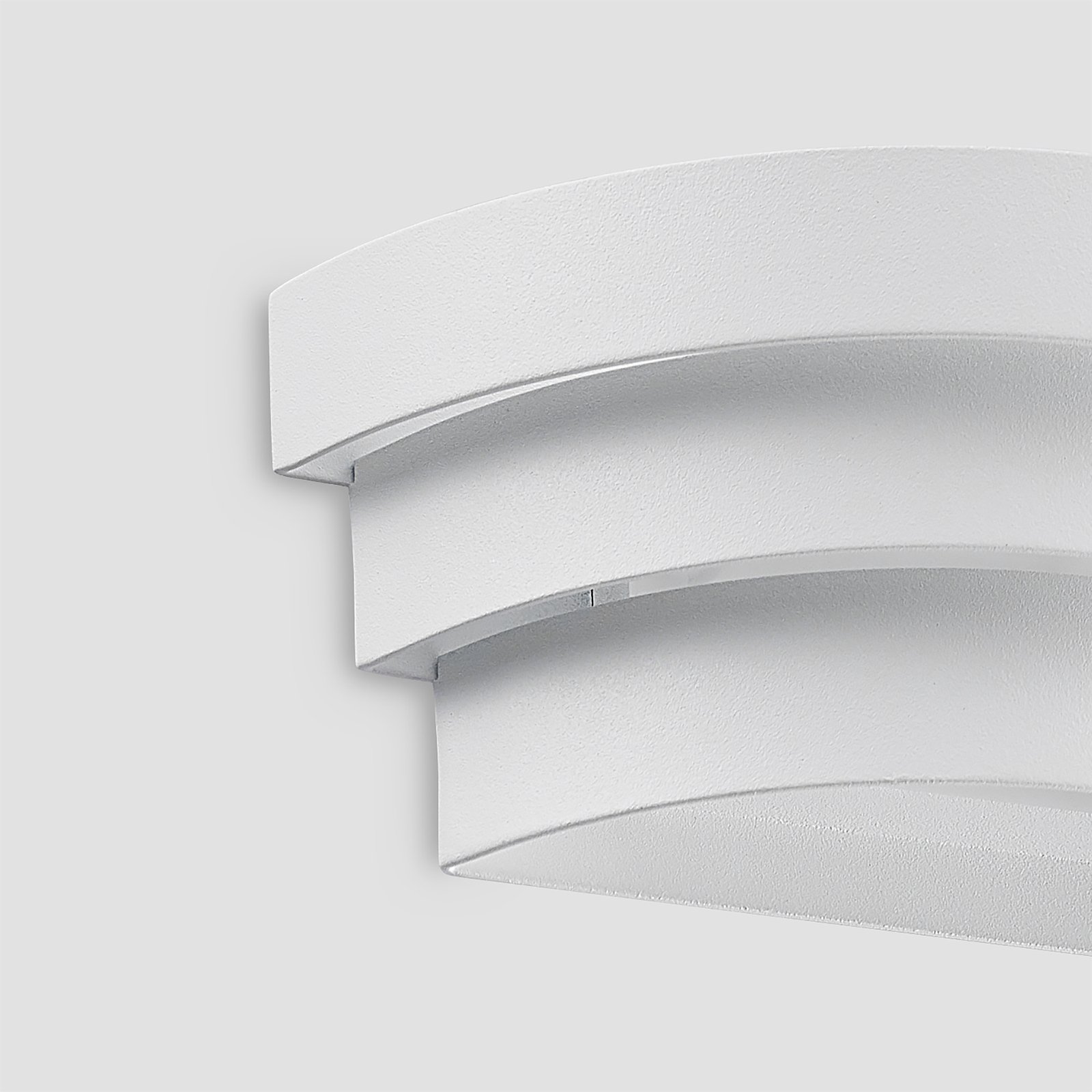 Arcchio Harun LED-vegglampe i hvit, 18 cm