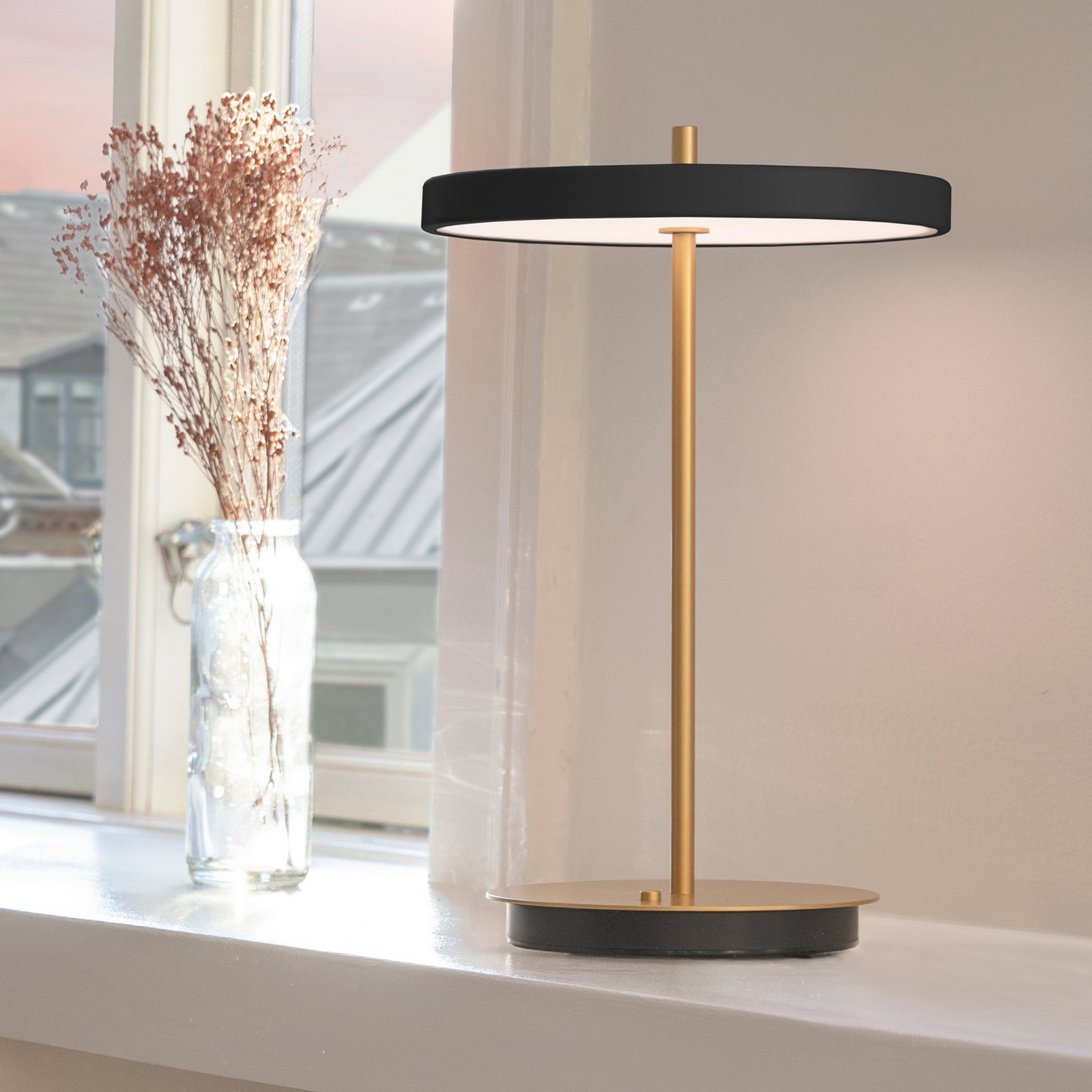 Asteria Move Portable Taffellamp V2 Black - UMAGE