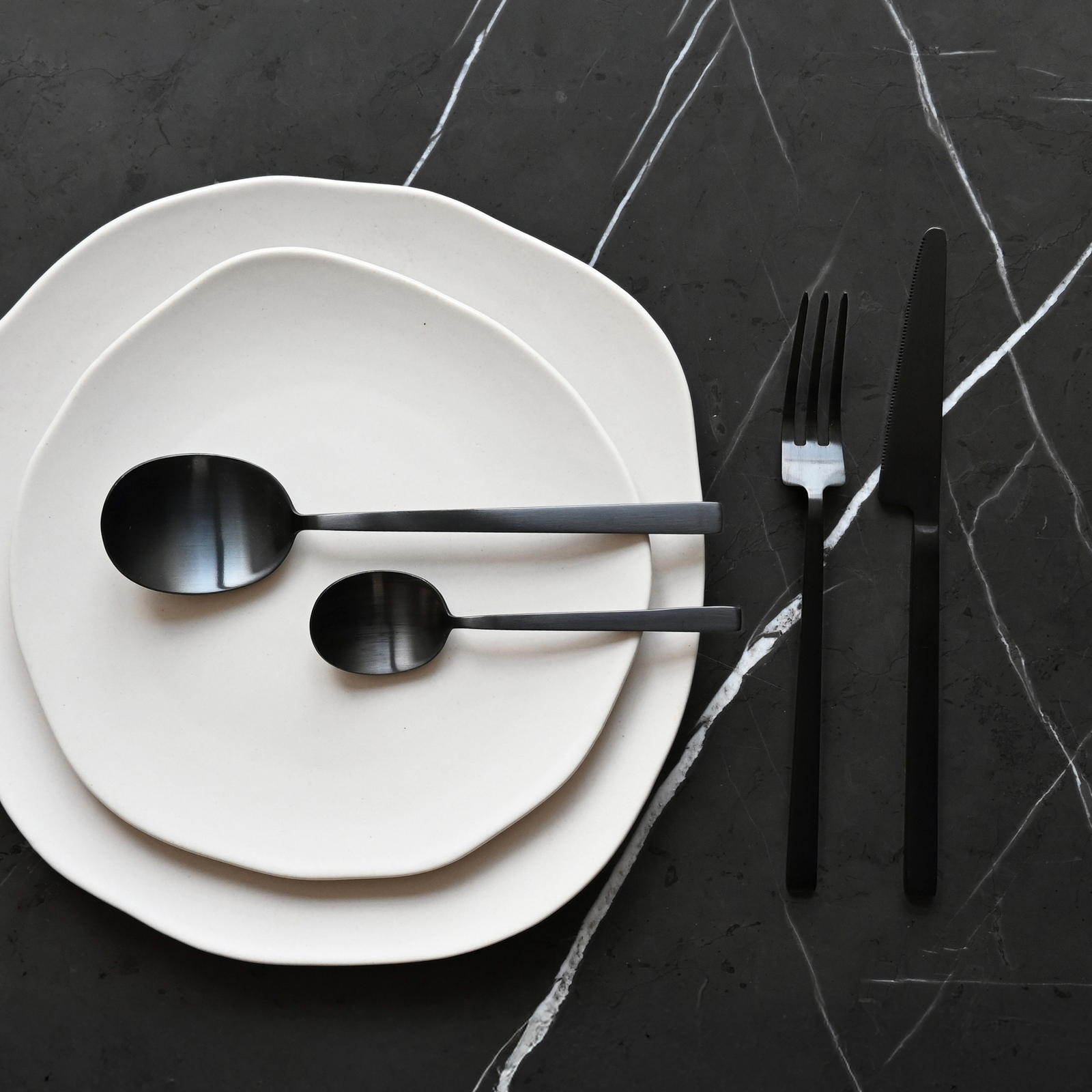 Zestaw sztućców Kogei, czarny, zestaw 24 sztuki – 101 Copenhagen