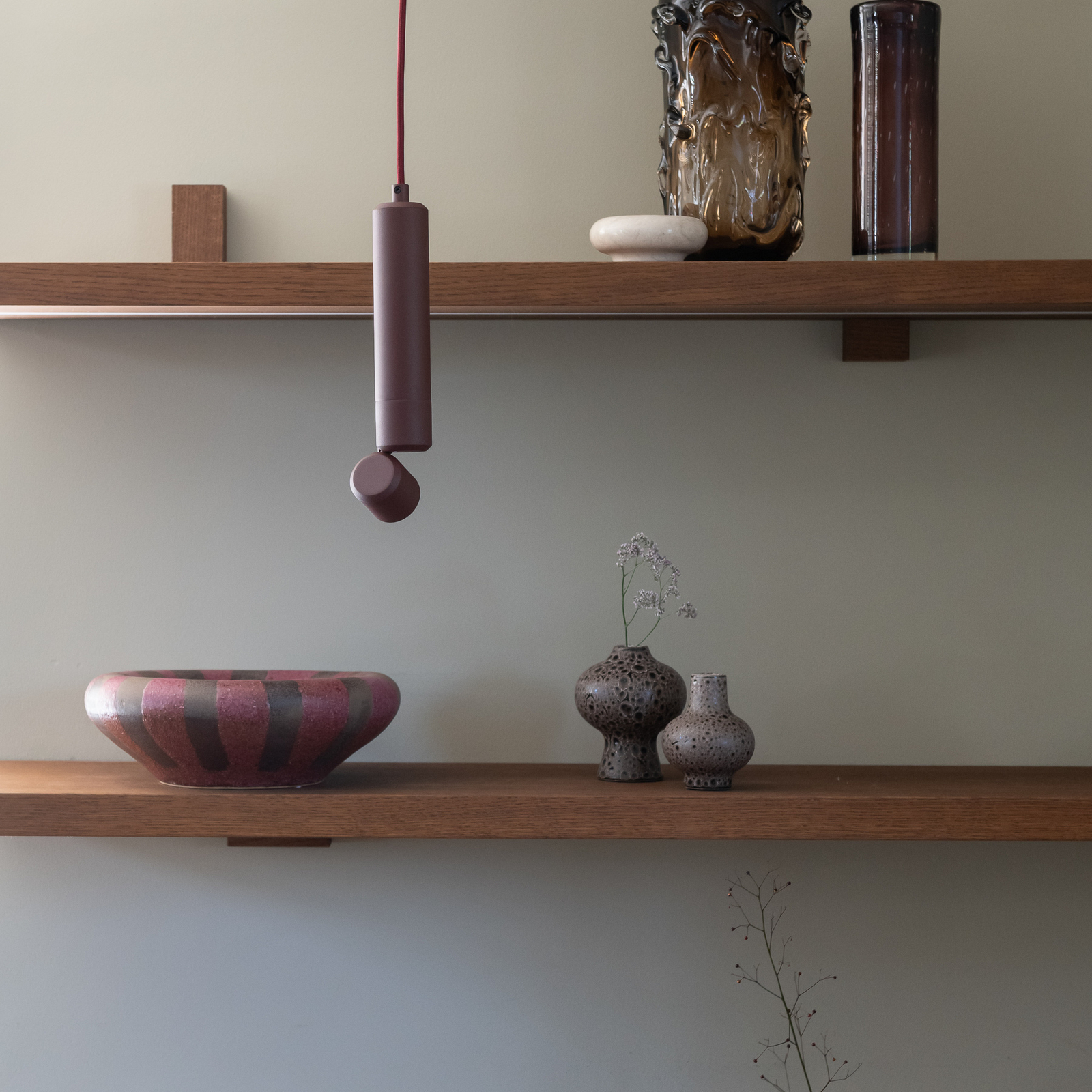 IT'S ABOUT ROMI – żyrandol LED „Milan”, bordowa, Ø 6 cm
