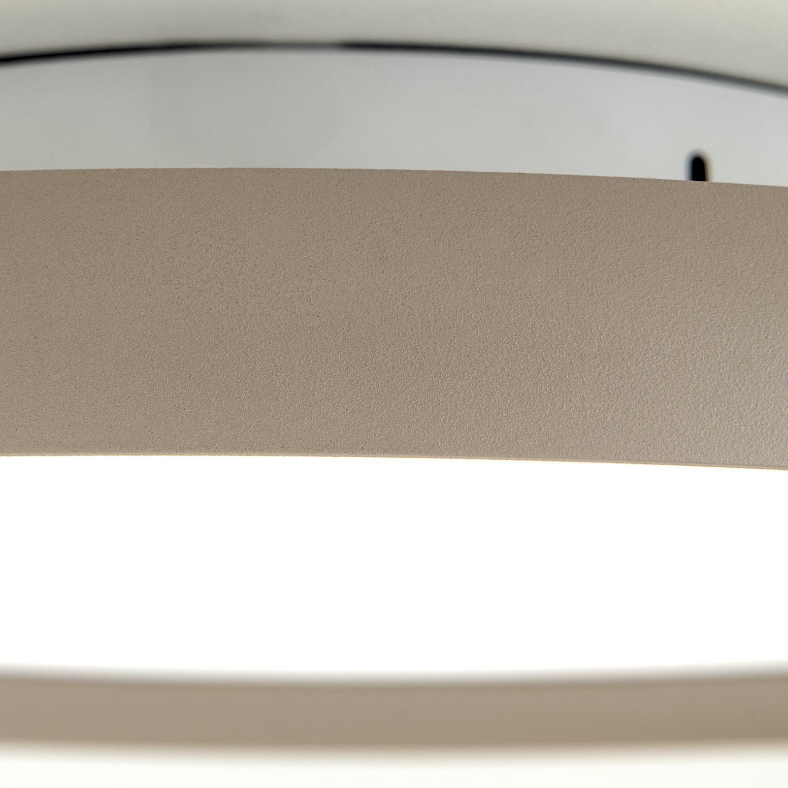 LED ceiling lamp Kant, Ø 40 cm khaki, CCT metal/plastic LED ceiling lamp Kant, Ø 40 cm khaki, CCT metal/plastic