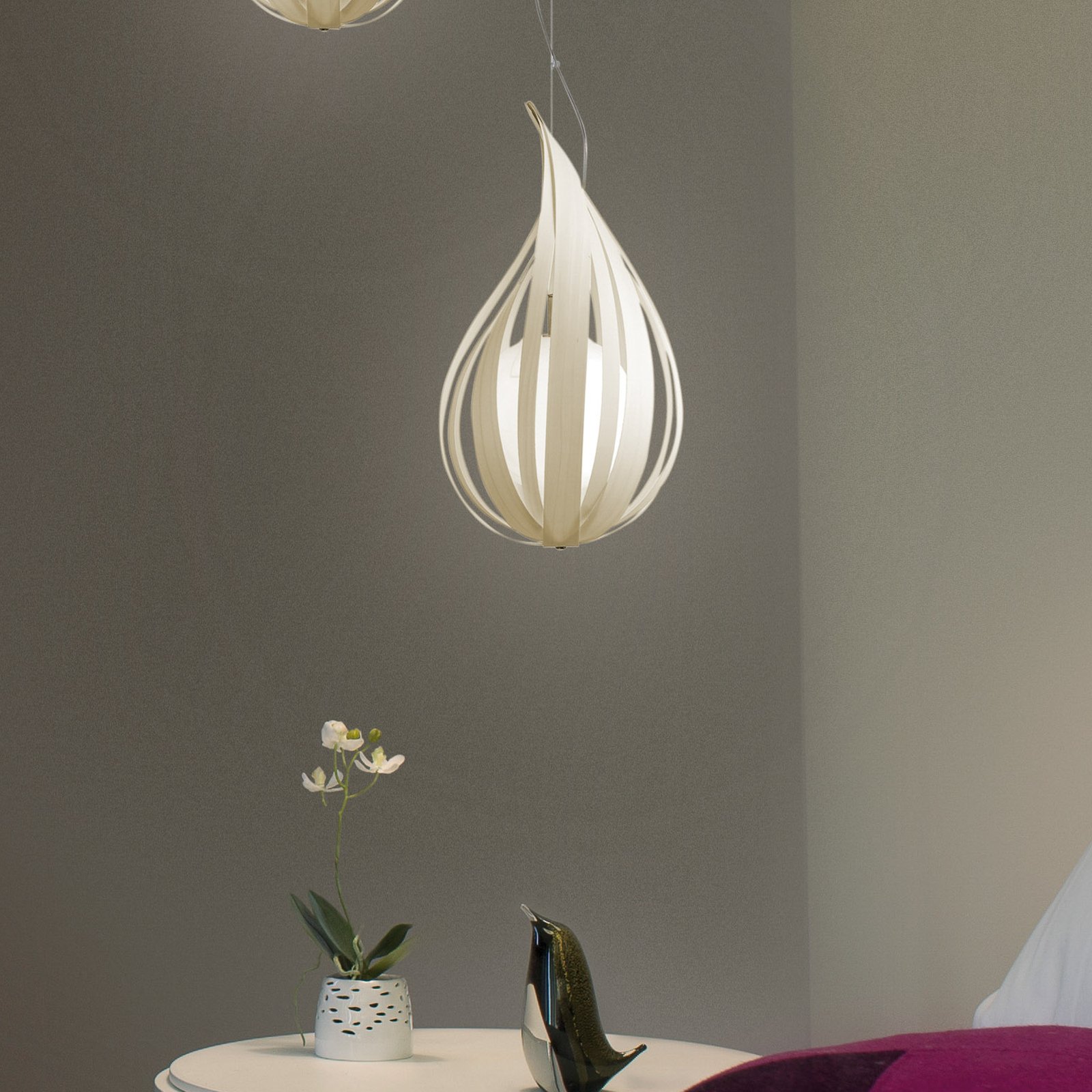 LZF Raindrop medium Hängeleuchte in Holzdesign