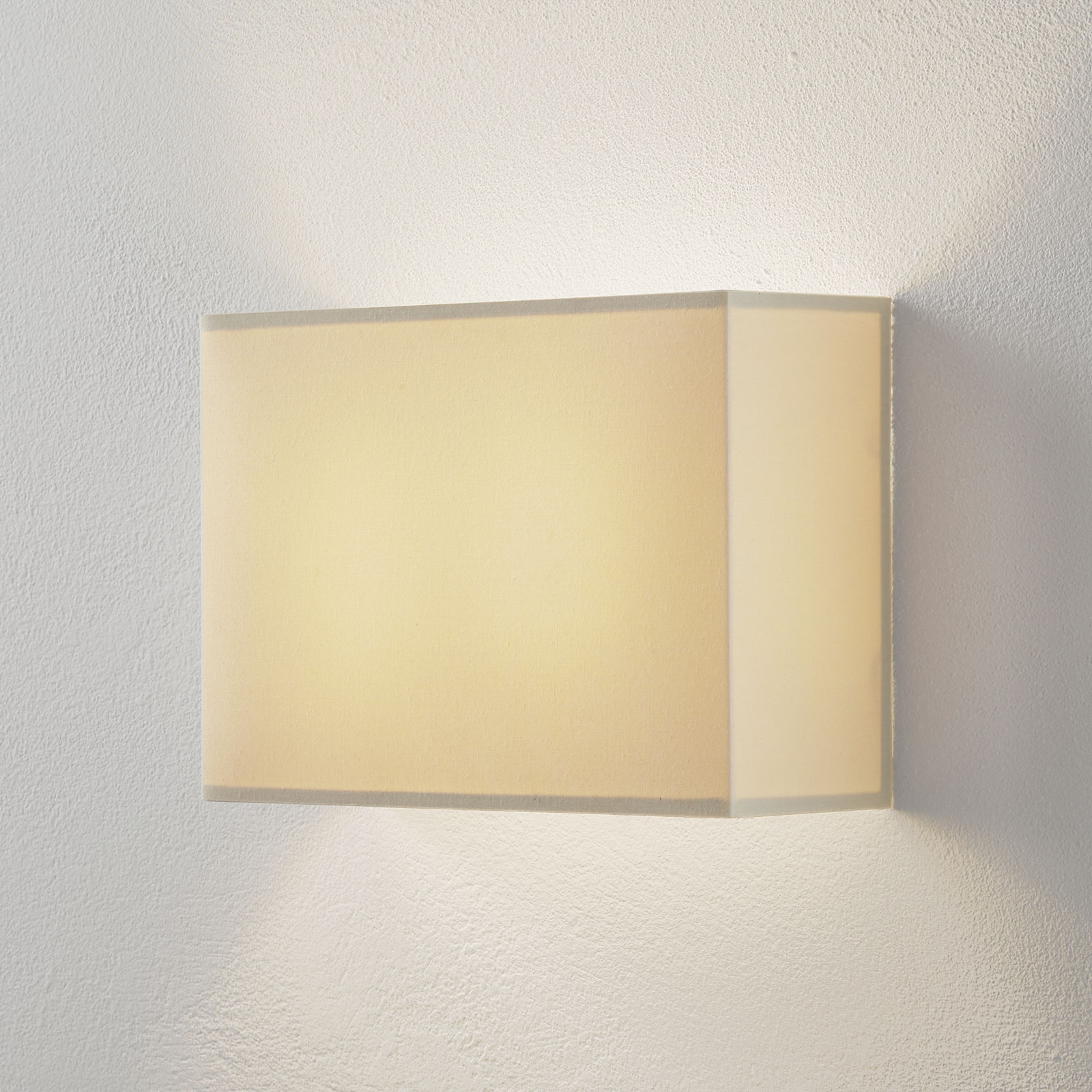Patrik Wandleuchte eckig creme 25cm