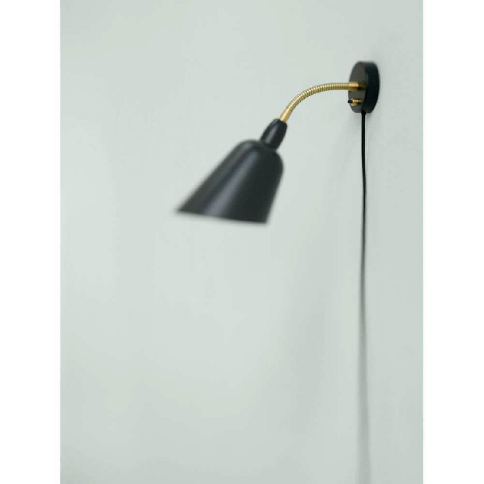 Bellevue AJ9 Wall Lamp Black/Brass - &Tradition