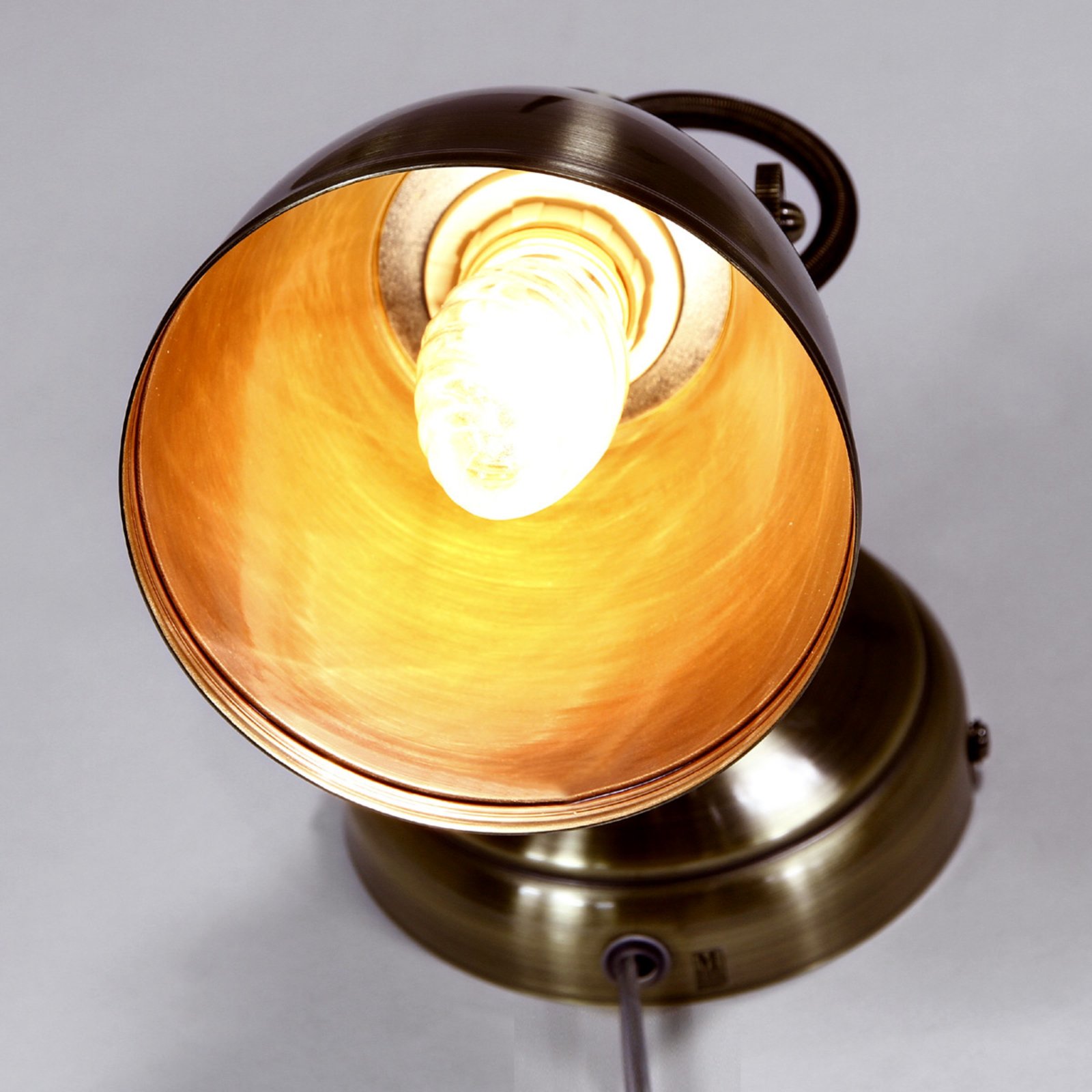 Fjällbacka nástenná lampa so starožitným povrchom