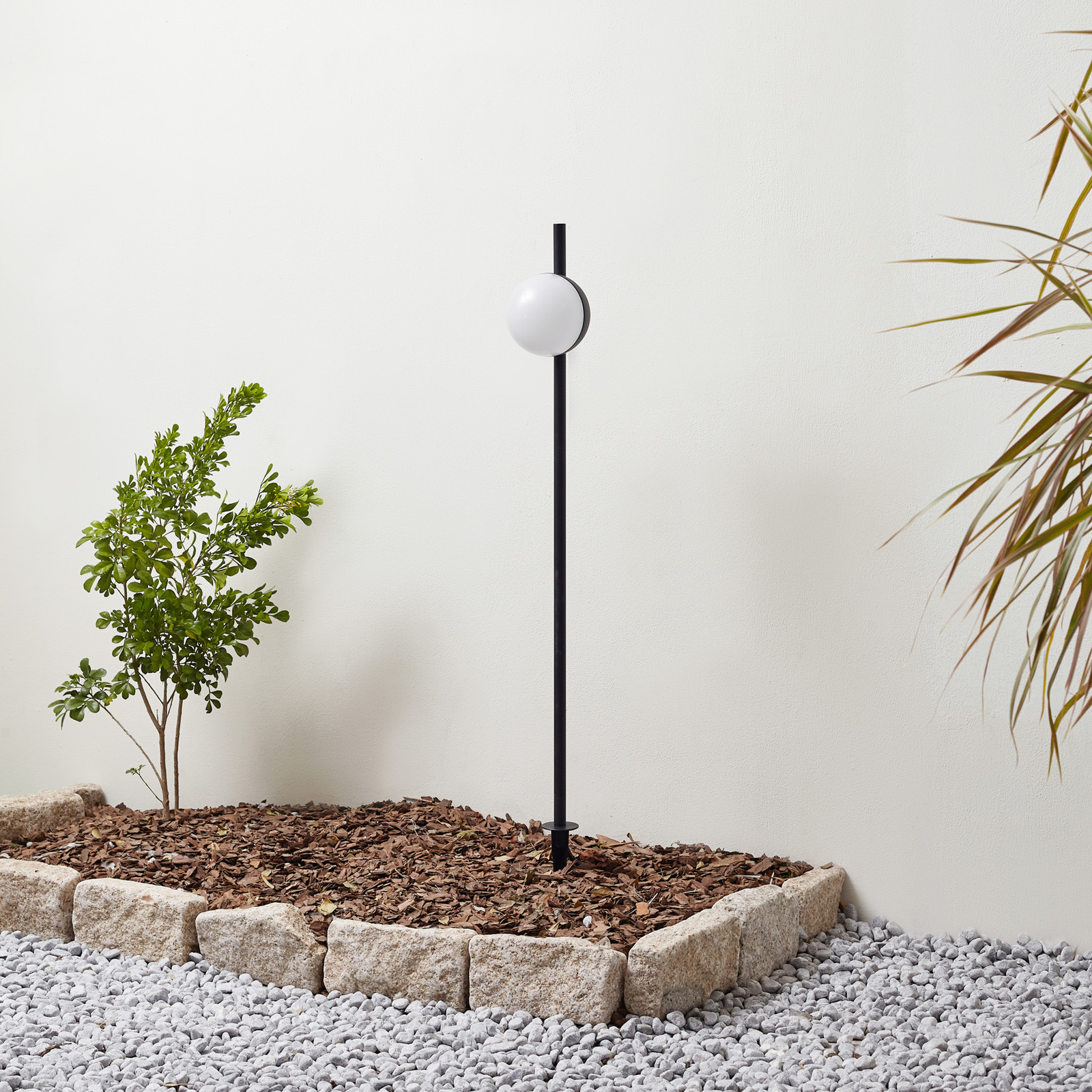 Darleen LED Garden Lamp w/Spear Dark Grey - Lindby