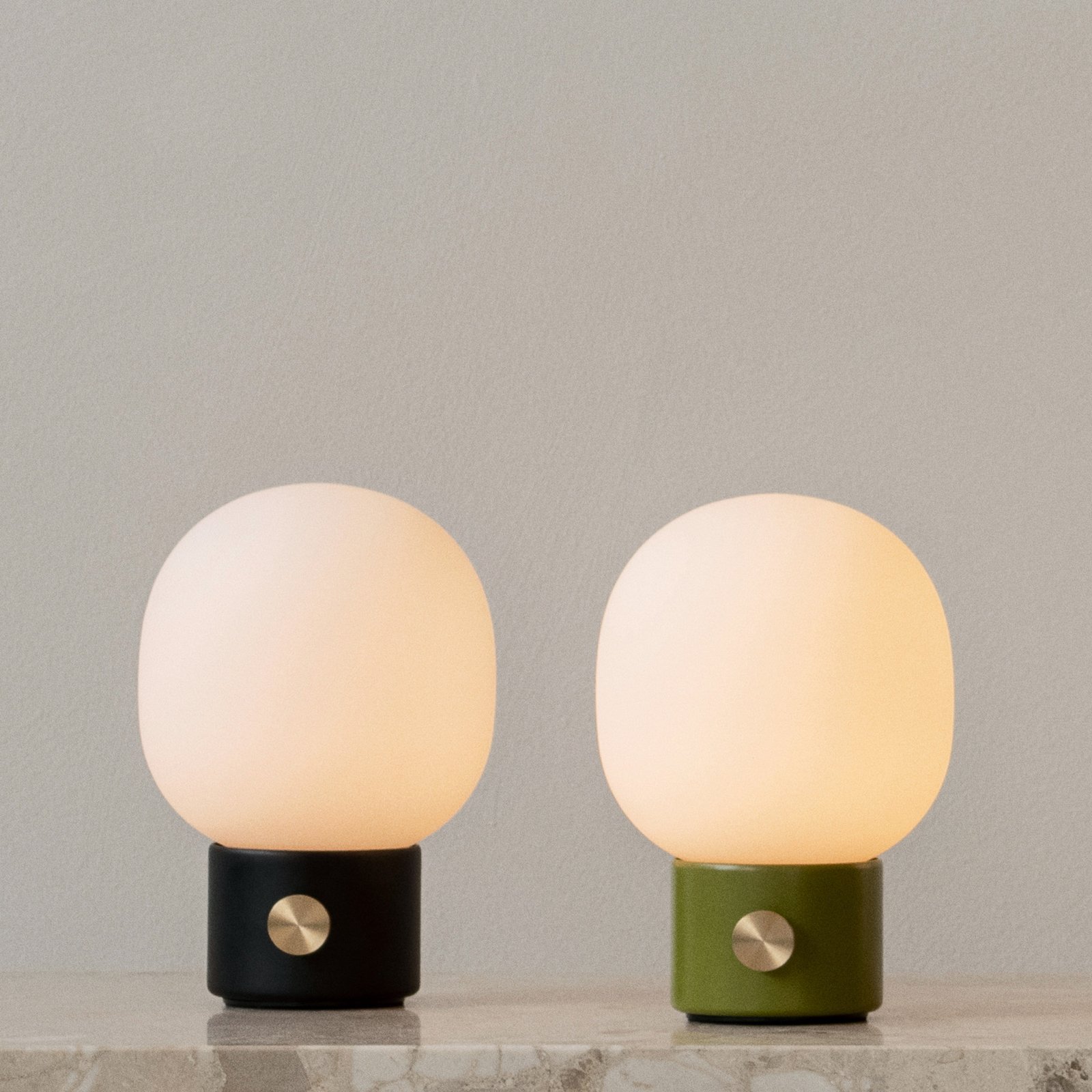 JWDA Portable Bordslampa Dusty Green - Audo Copenhagen