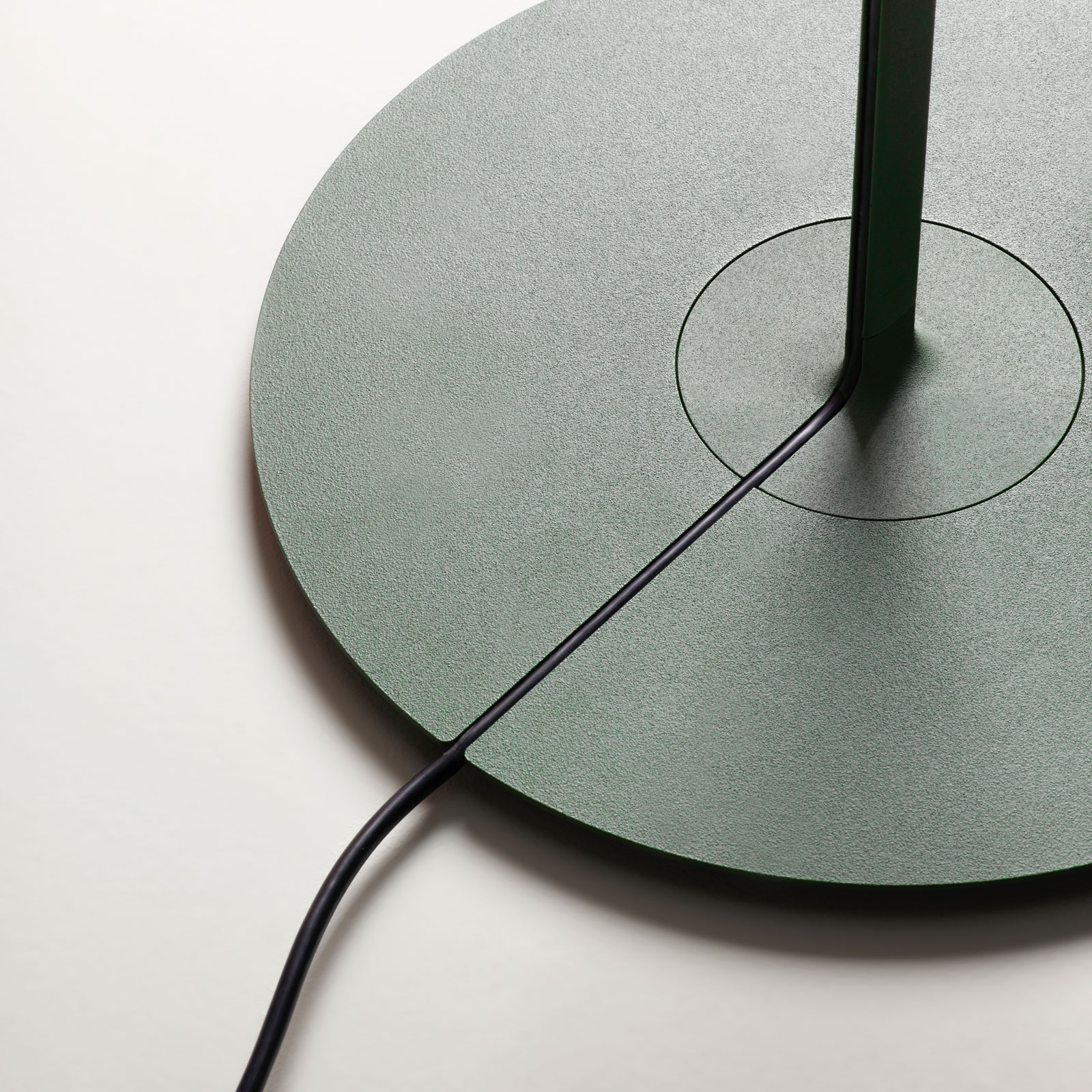 Vibia Warm 4901 Tischleuchte, Ø 42 cm