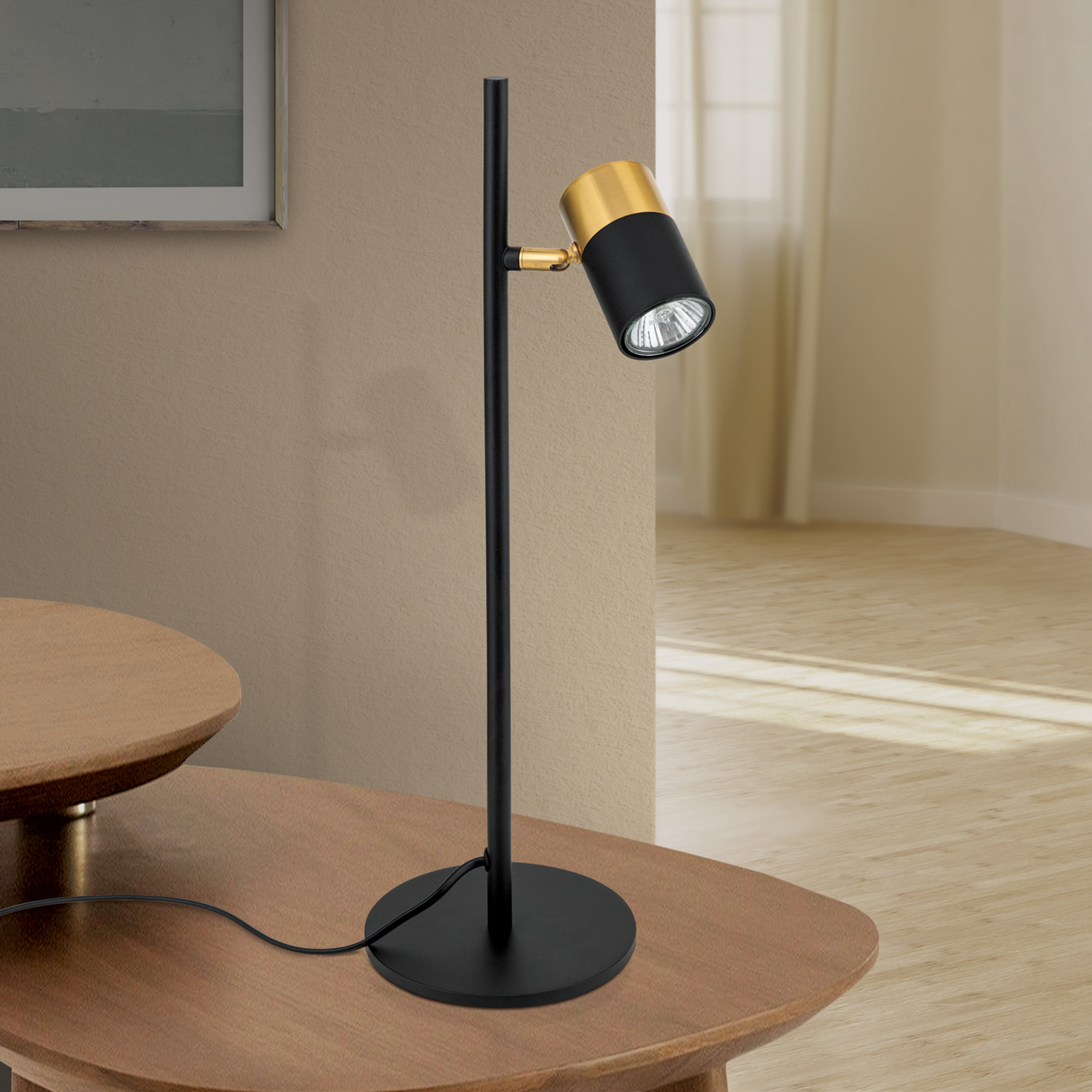 Kevin table lamp, pivotable spot black/gold