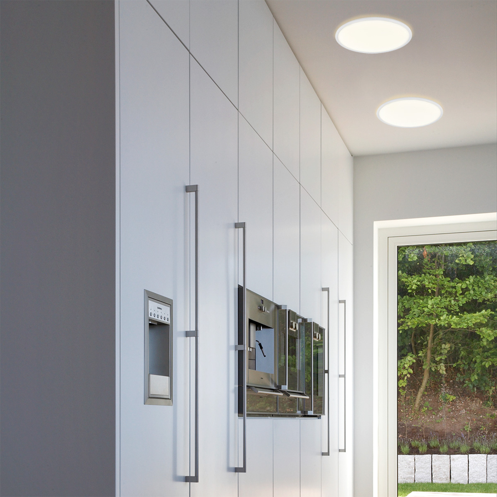 Bronx 2,700 K LED ceiling light