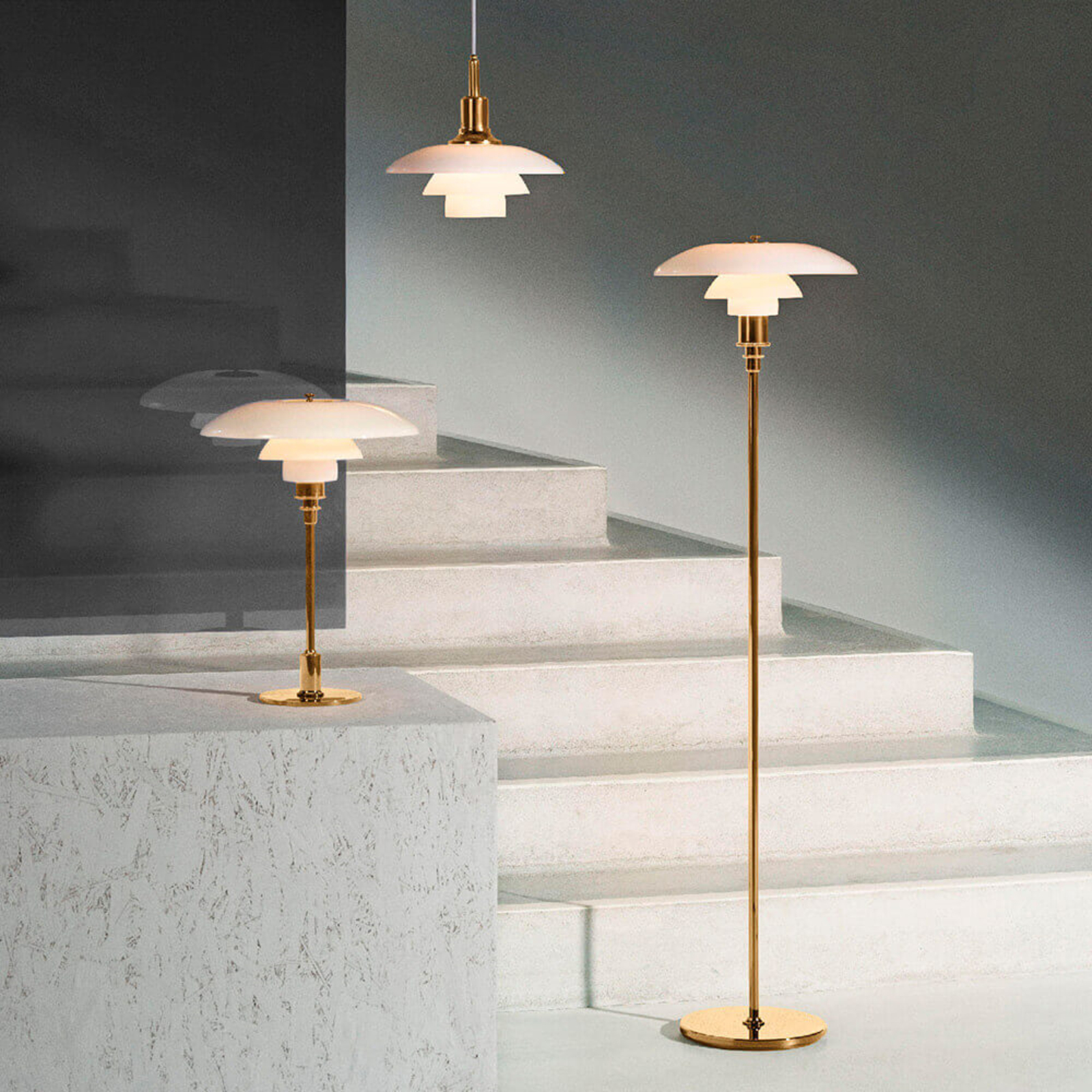 PH 3½-2½ Table Lamp Lamp Brass - Louis Poulsen