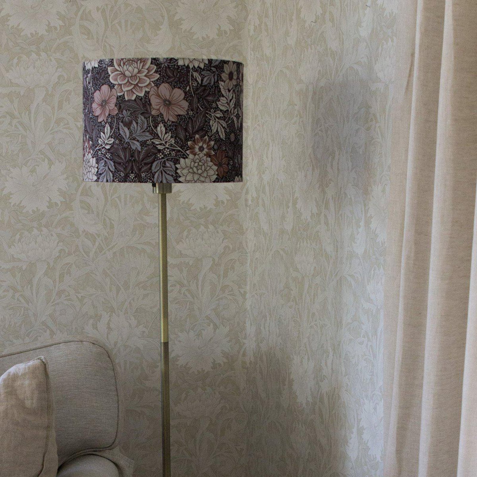Stehleuchte Amy, Dahlia braun/gold, Höhe 150 cm, Textil, E27