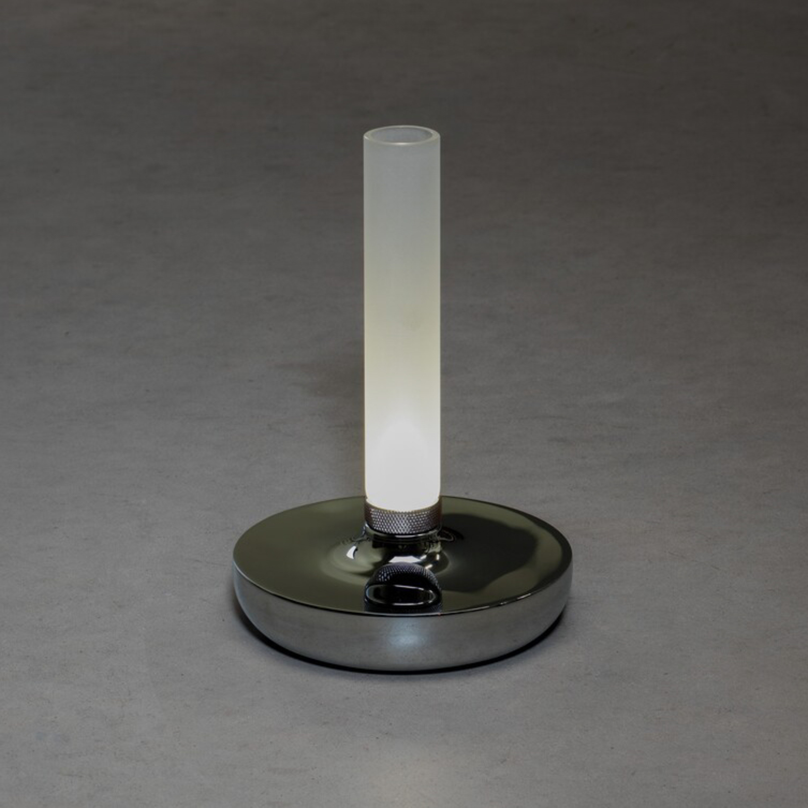 Lampada LED tavolo Biarritz IP54 accu, CCT argento