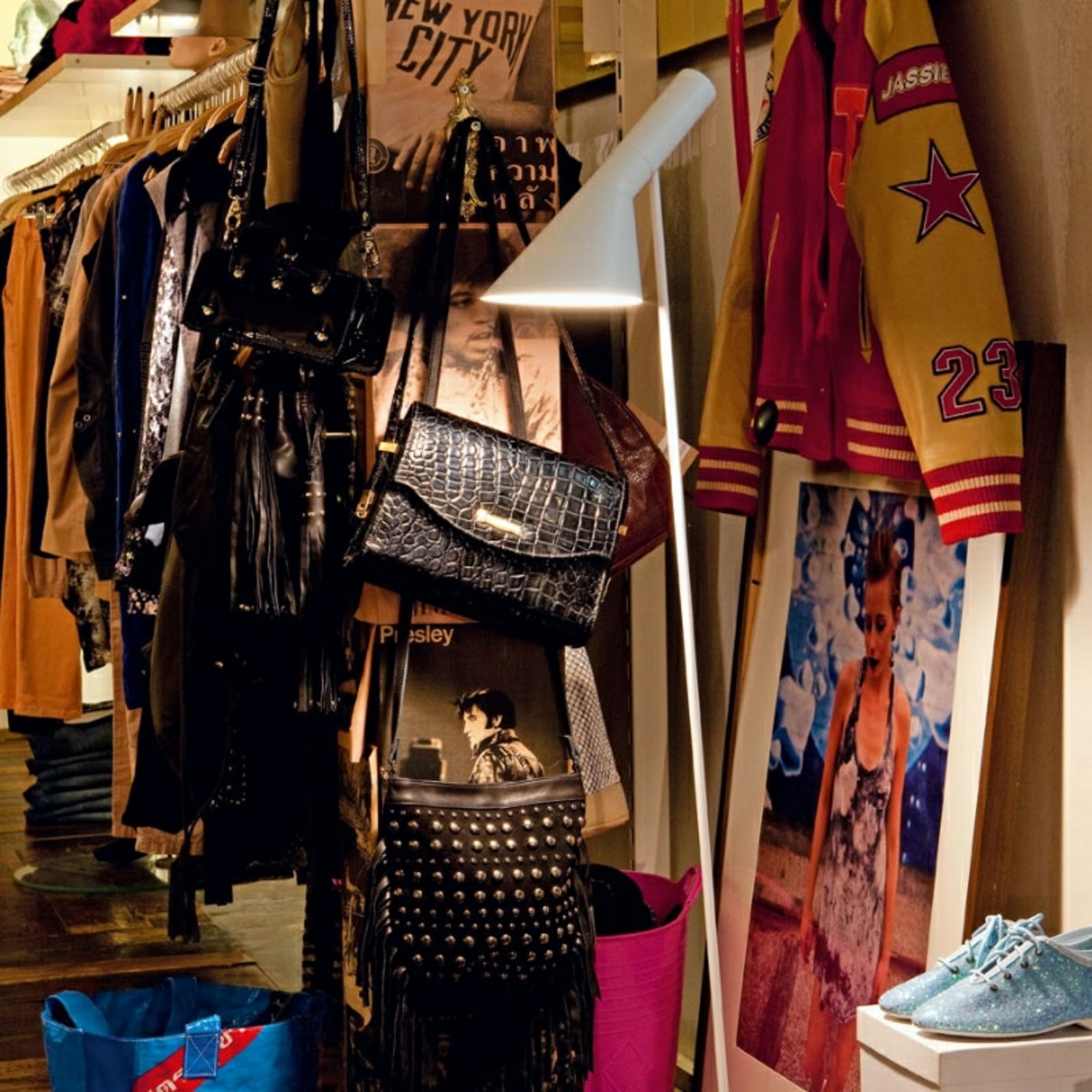 Louis Poulsen AJ - Φωτιστικό δαπέδου, λευκό