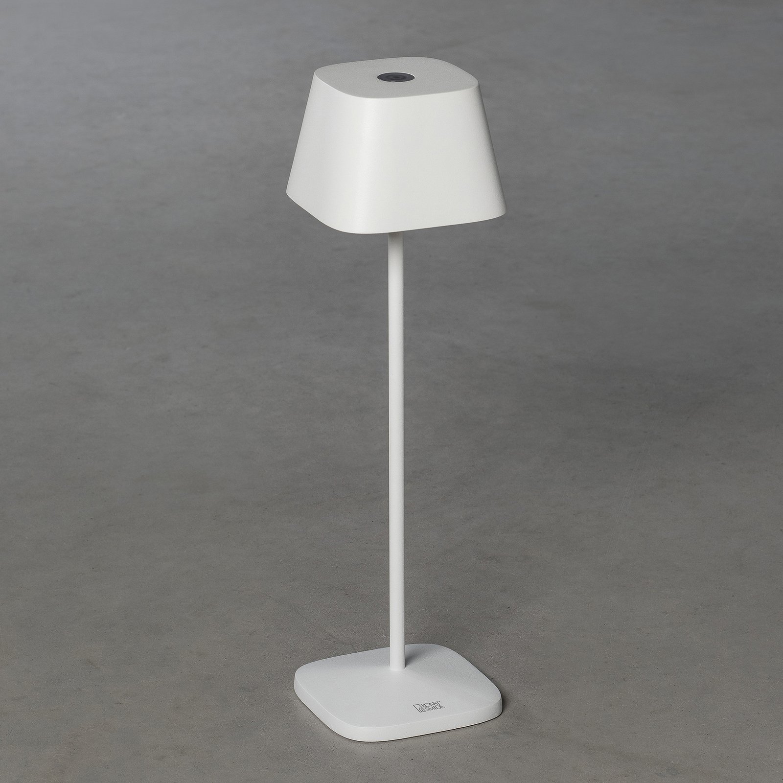 Capri LED table lamp for outdoors, white