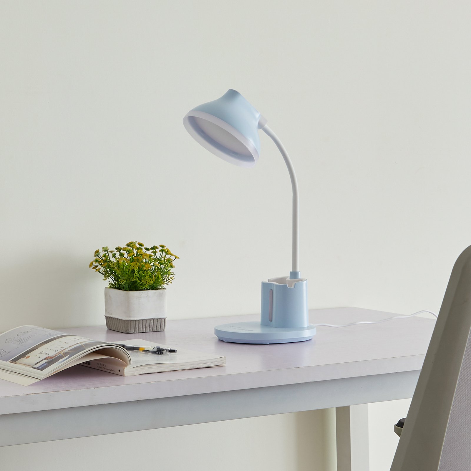 Lindby Zephyra LED-bordlampe, CCT, 8W, blå