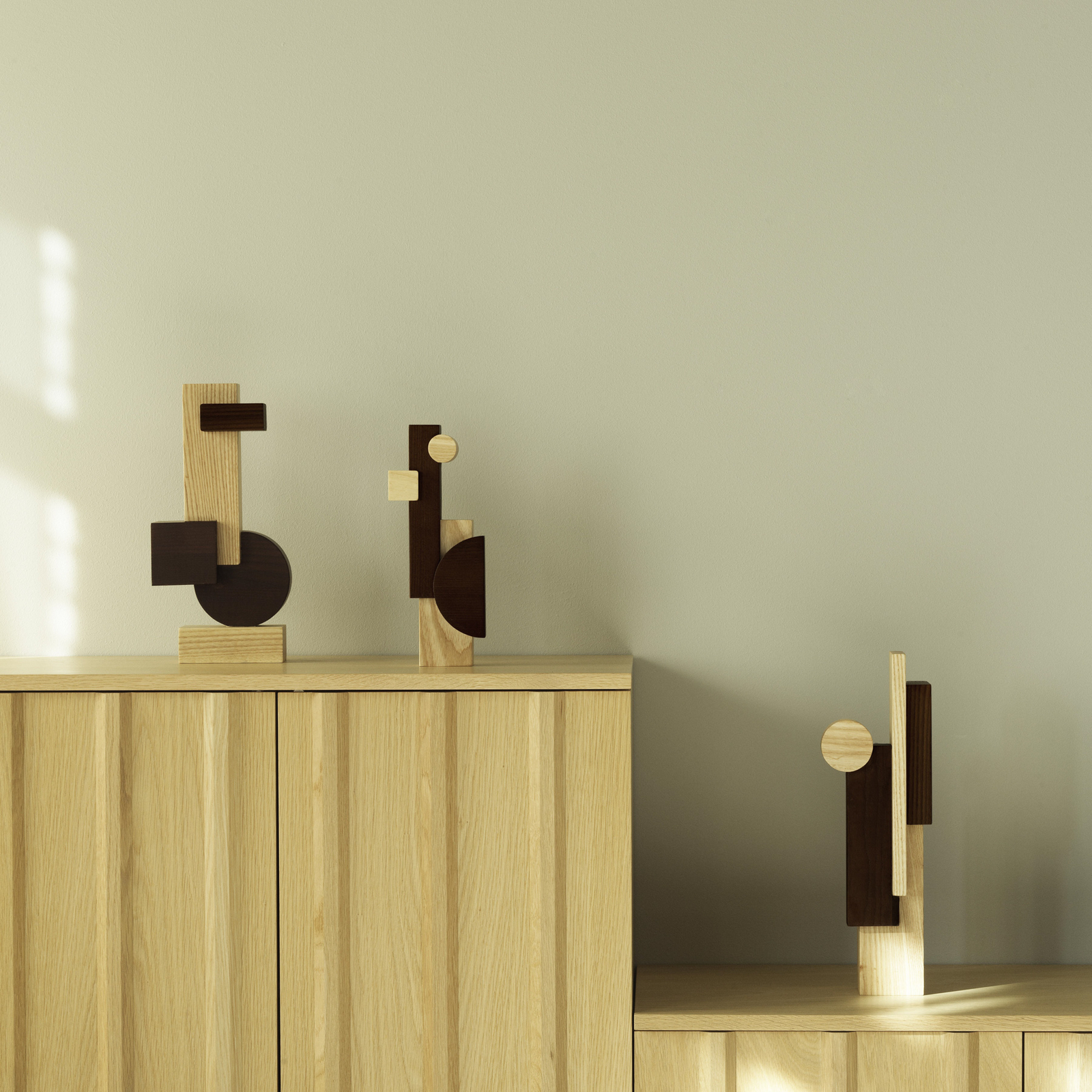 Skulptur Join mittel, natur/braun, Höhe 33 cm - Normann Copenhagen