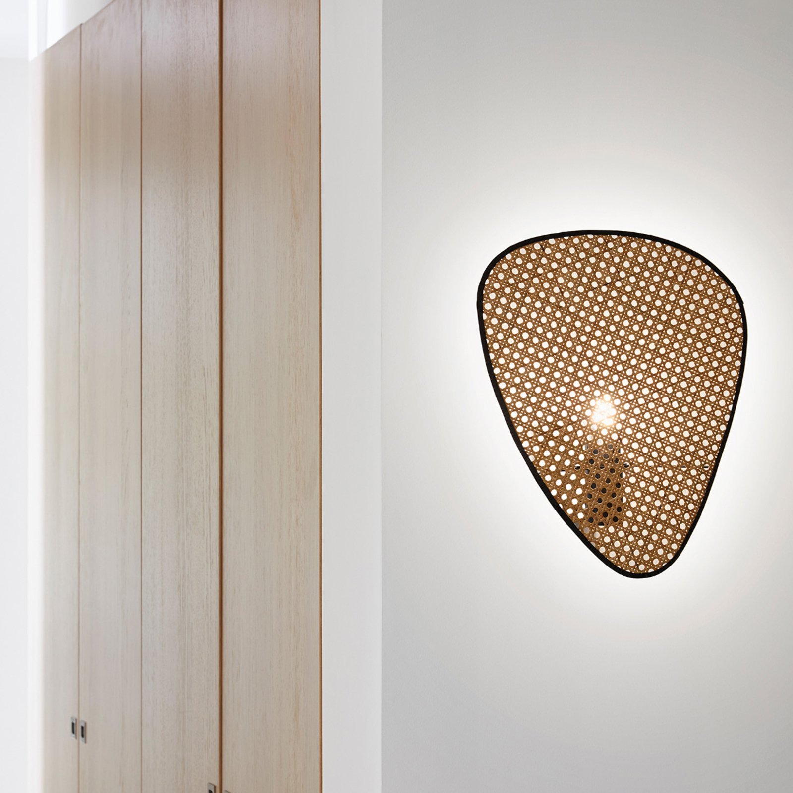 Wandleuchte Screen, 42 cm hoch, natur, Rattan - MARKET SET Wandleuchte Screen, 42 cm hoch, natur, Rattan - MARKET SET