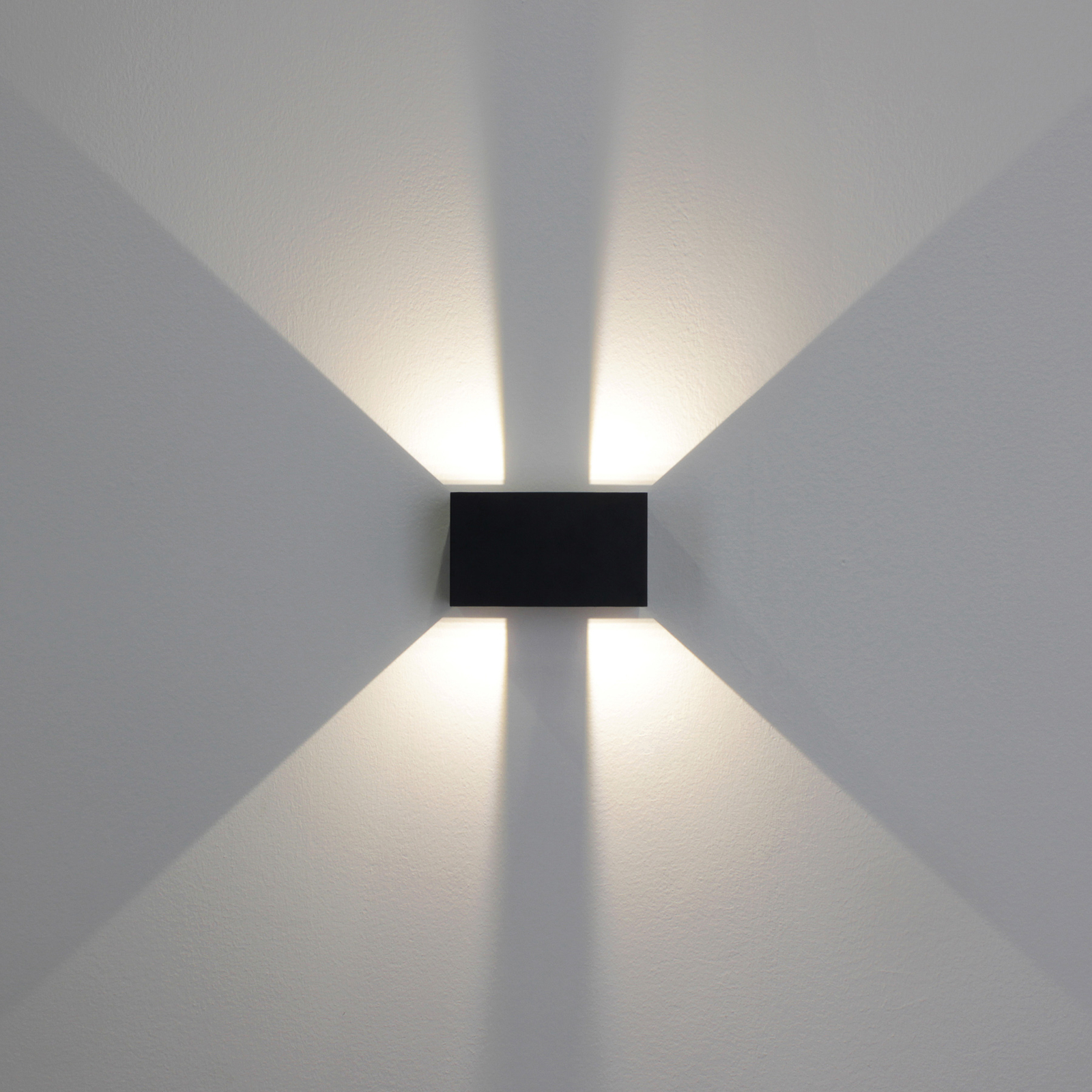 LED udendørs væglampe Dakar, antracit, bredde 17,3 cm, aluminium