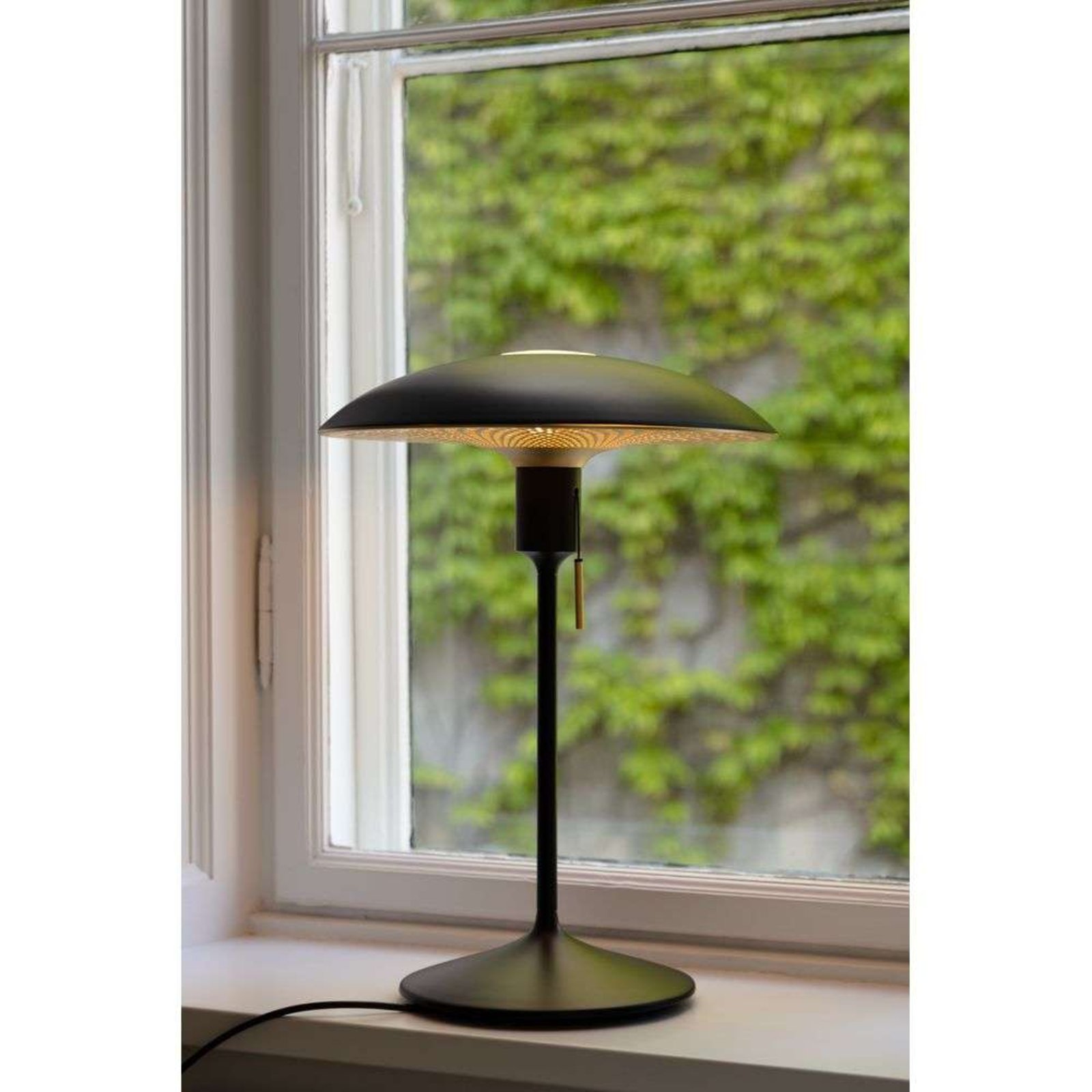 Manta Ray Table Lamp Black/Brass - UMAGE
