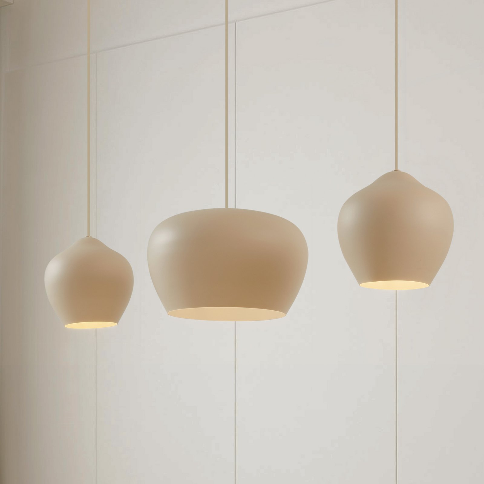 Lucande lámpara colgante Malisa, beige, 3 luces, metal, 90 cm