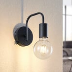 Lindby Erivana wall light with switch, black