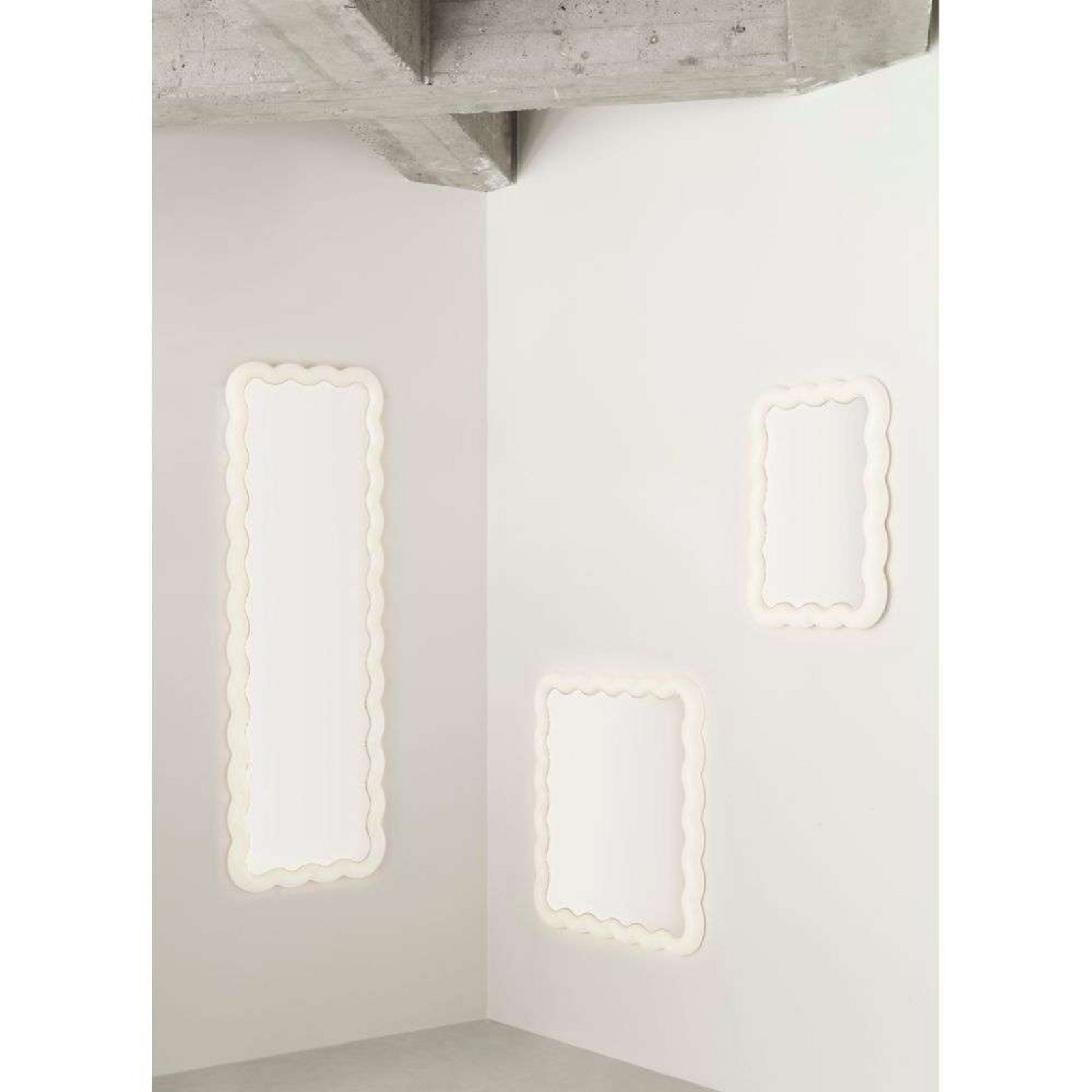 Illu Mirror 65x50 White - Normann Copenhagen