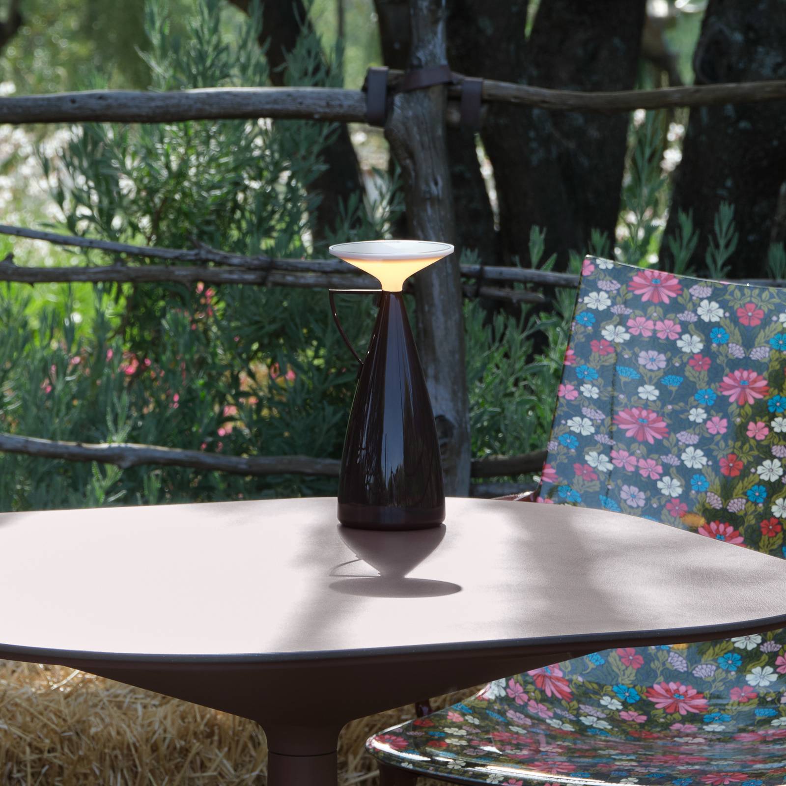 Kartell LED-Akku-Tischleuchte Camomille, dunkelrot, dimmbar günstig online kaufen