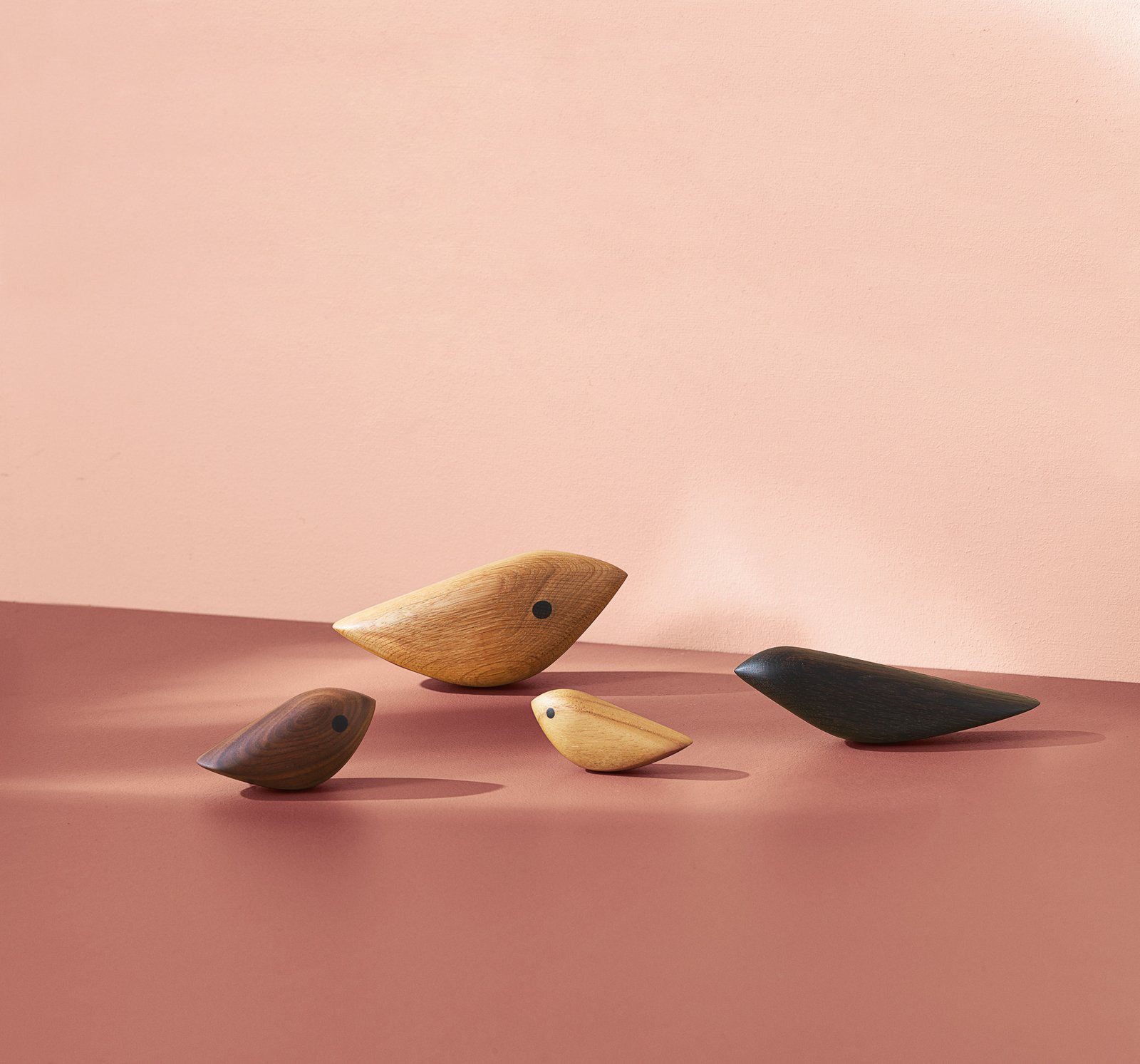 Twirling Bird Large Smoked Oak - Warm Nordic Twirling Bird Large Smoked Oak - Warm Nordic