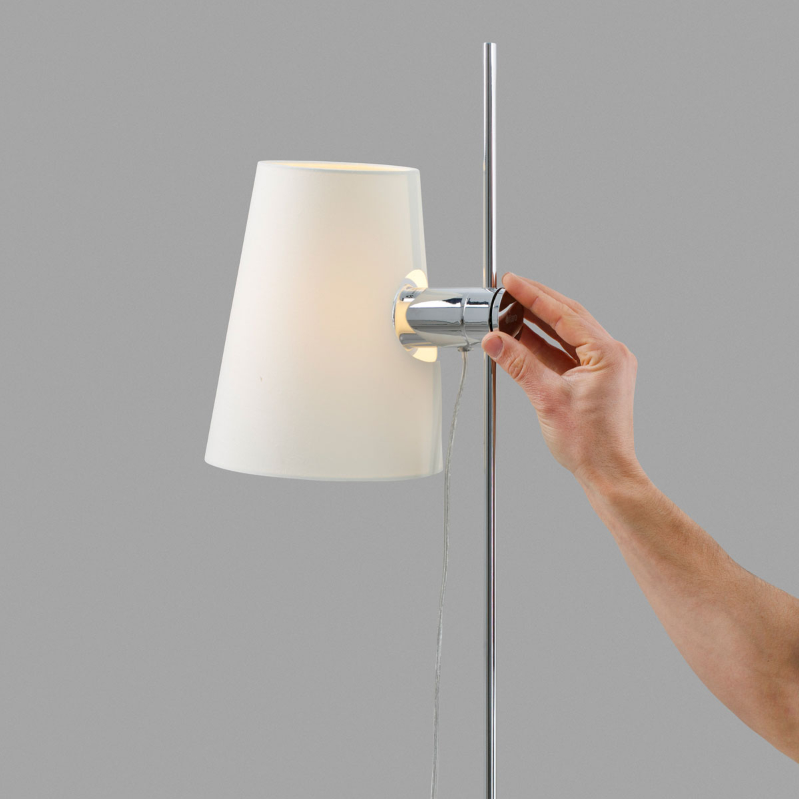 Lupe floor lamp with adjustable fabric lampshade