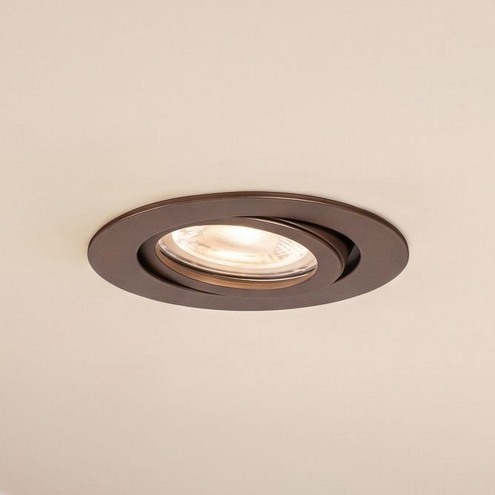 Arcchio Downlight Zyron, kaffebrun, Ø 8,2 cm