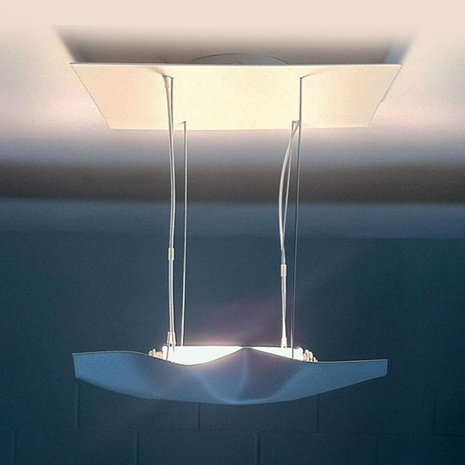 Biała designerska lampa sufitowa LED Piccola Crash