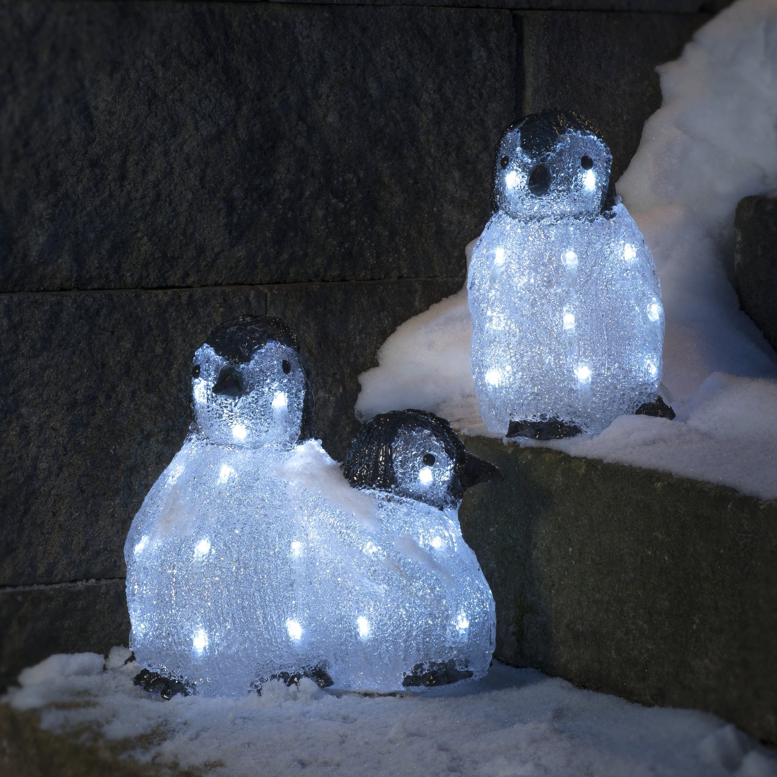LED-Acryl-Leuchtfiguren Pinguinfamilie 3er