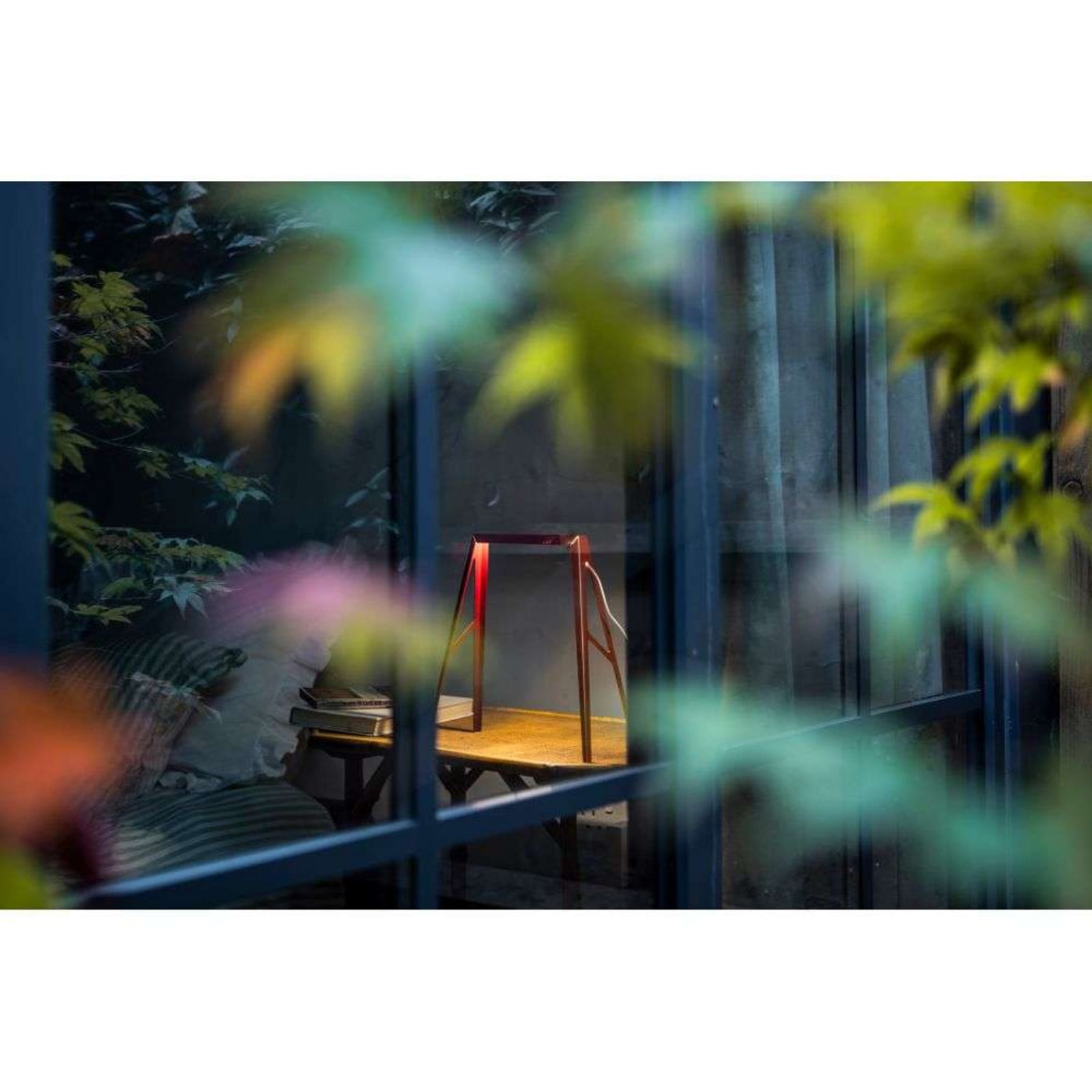 Bridge 2 Bordslampa Dark Red Foscarini - Vardagsrum - Metall