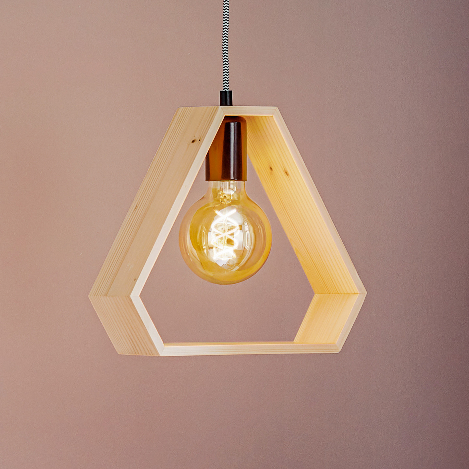 Hängelampe Kärnan, Schirmelement Holz, Dreieck