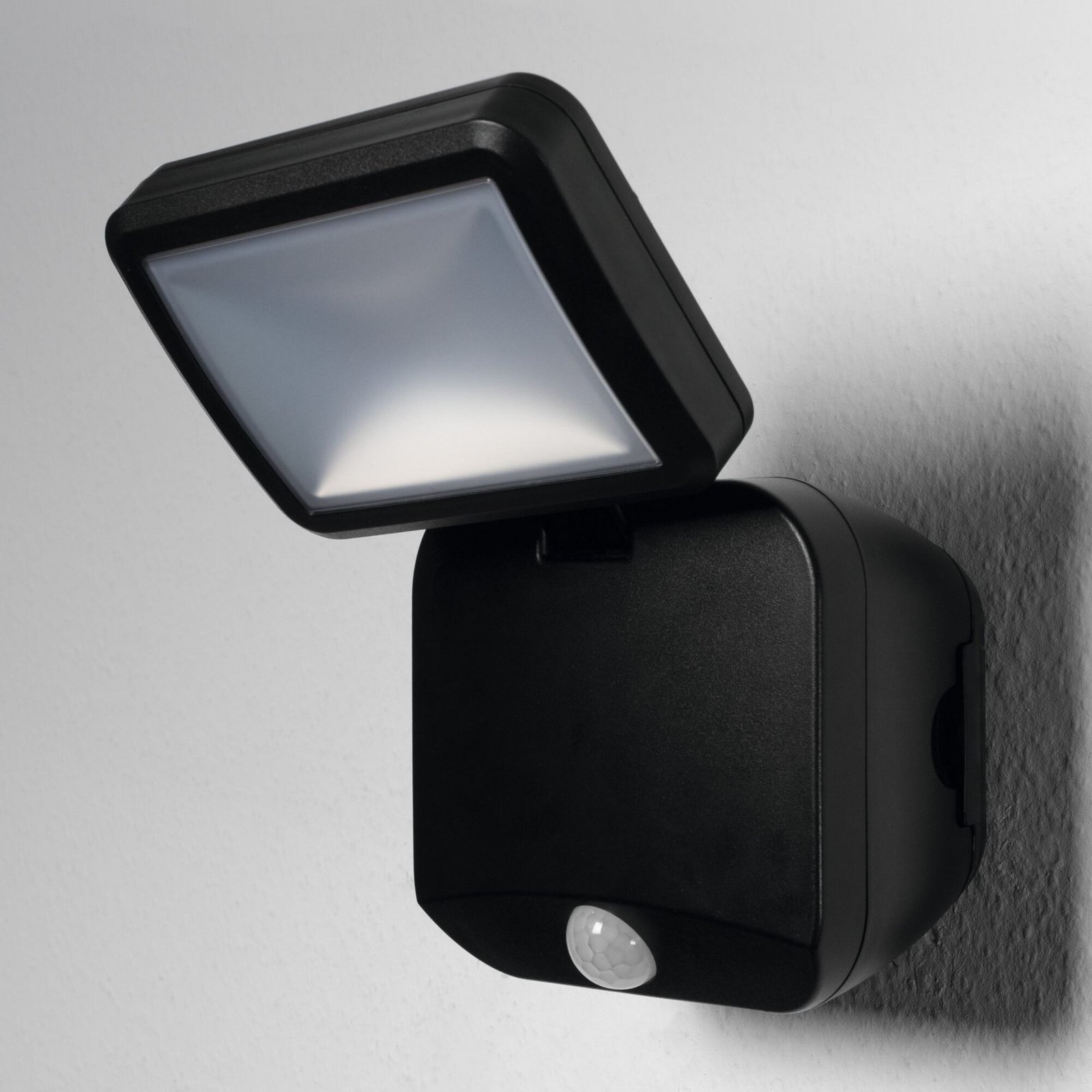 OSRAM LED reflektor vonkajší DOUBLE 1-pl. čierny senzor batéria