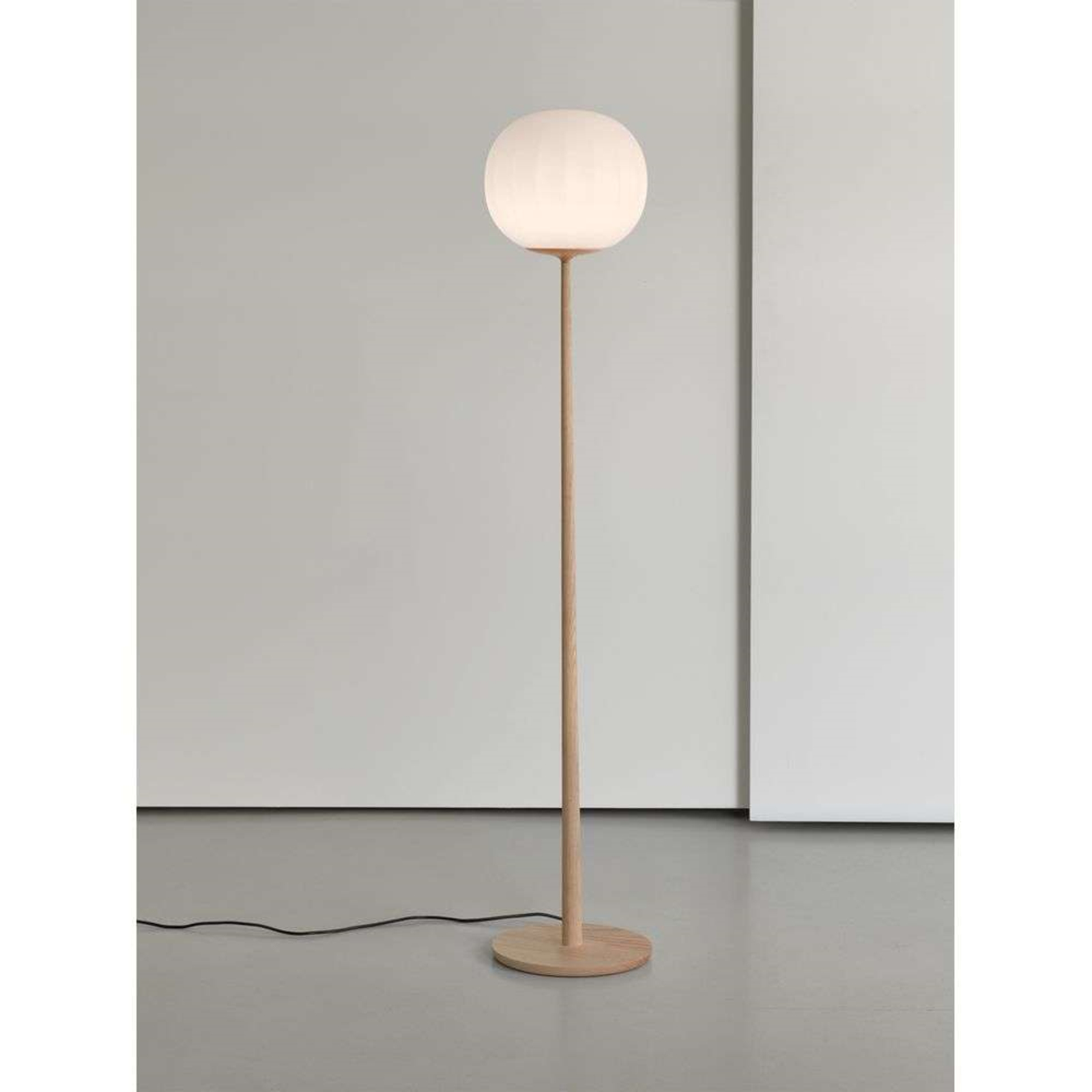 Lita Stojaca Lampa Ø42 Ash Wood - Luceplan