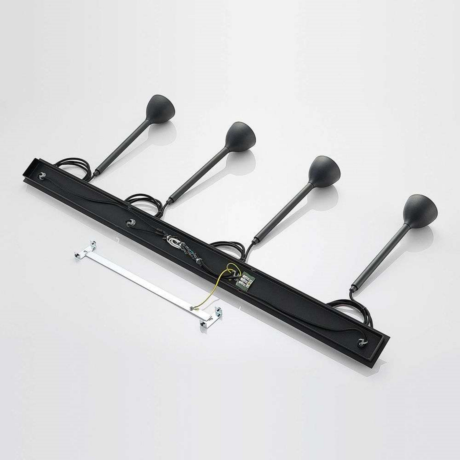 Nordwin 4 Pendant Black/Gold - Lucande