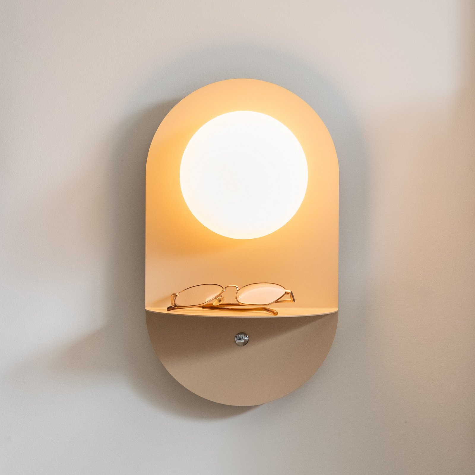 IT'S ABOUT ROMI Wandlampe Tokyo, beige, Stecker, Ablage