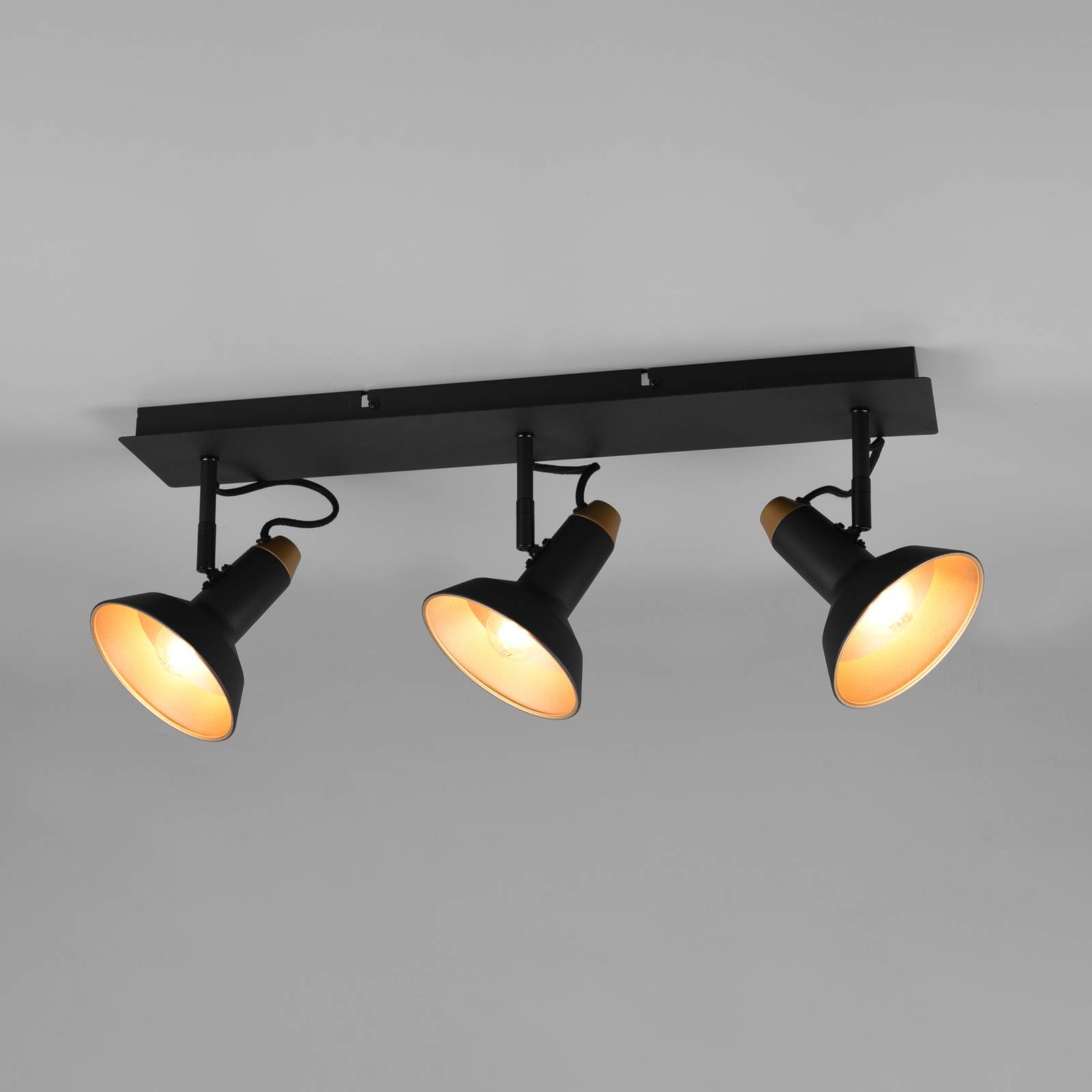 Image of Trio Lighting Faretto da soffitto Roxie orientabile a 3 luci nero opaco